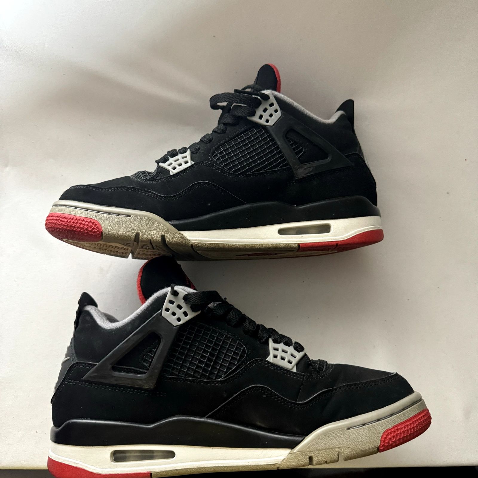 Jordan Brand × Nike Size 9.5 - Nike Air Jordan 4 Retro OG Bred 2019 Men's Shoes Size US 9.5 / EU 42-43 - 3 Thumbnail