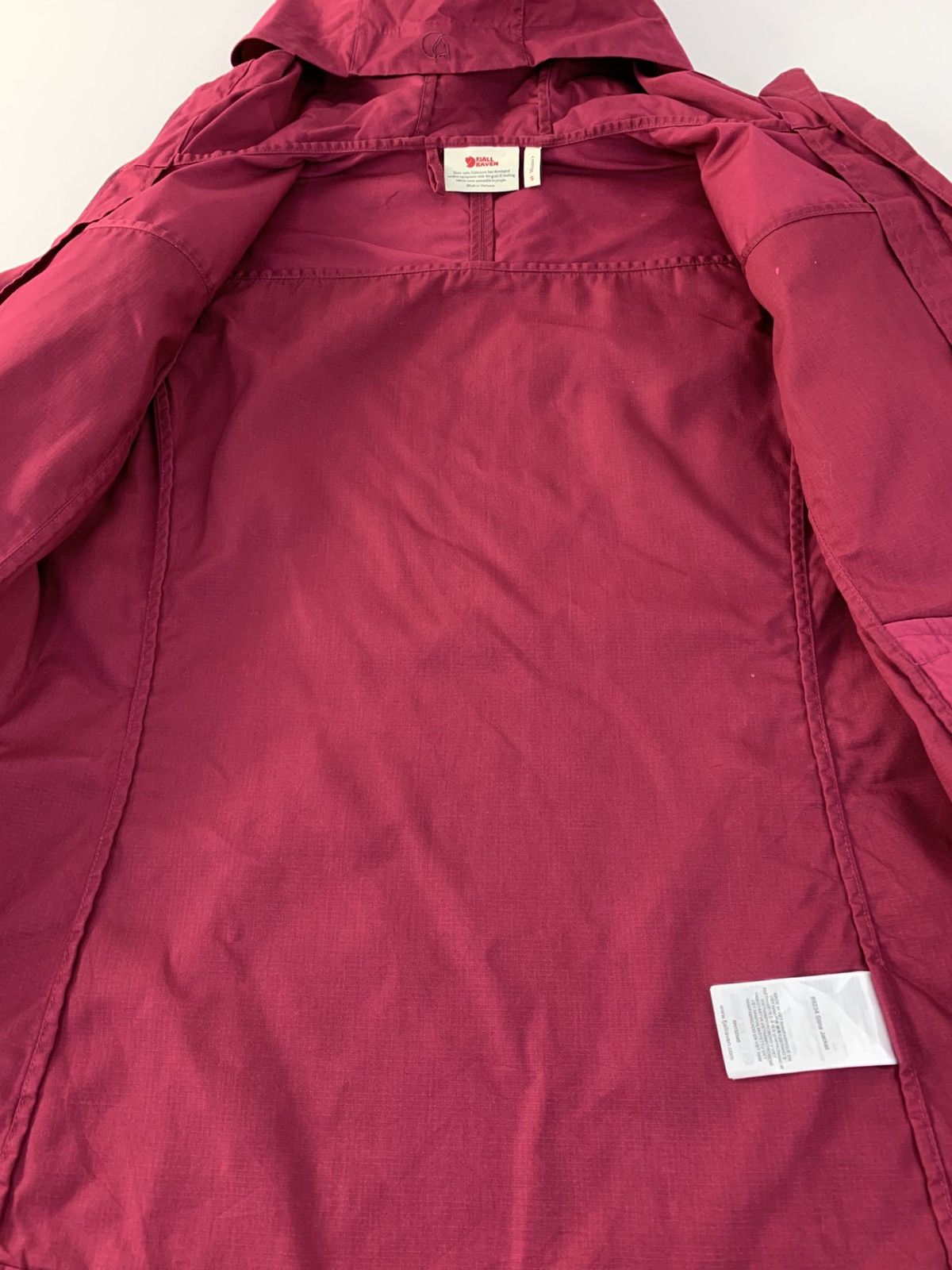 Fjallraven Fjallraven Stina Jacket Hooded Maroon Outdoor Gear Hiking Size S / US 4 / IT 40 - 4 Thumbnail