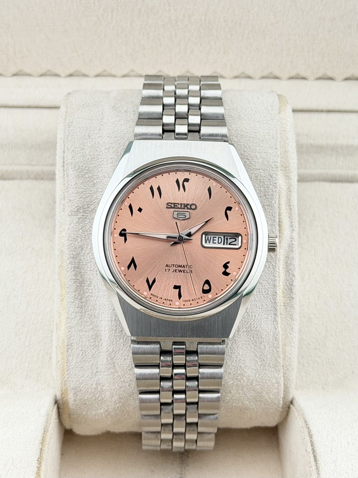 Seiko Vintage Seiko 5 Automatic Watch Salmon Arabic Dial Size 36 - 1 Thumbnail