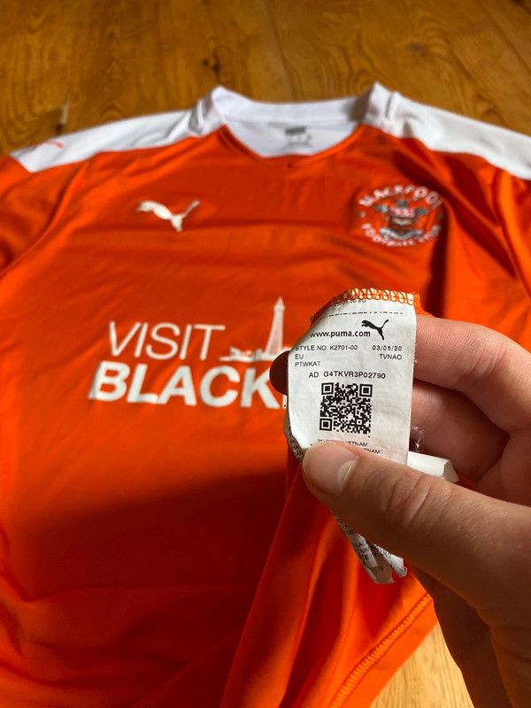 Puma Blackpool FC shirt Size US L / EU 52-54 / 3 - 9 Thumbnail