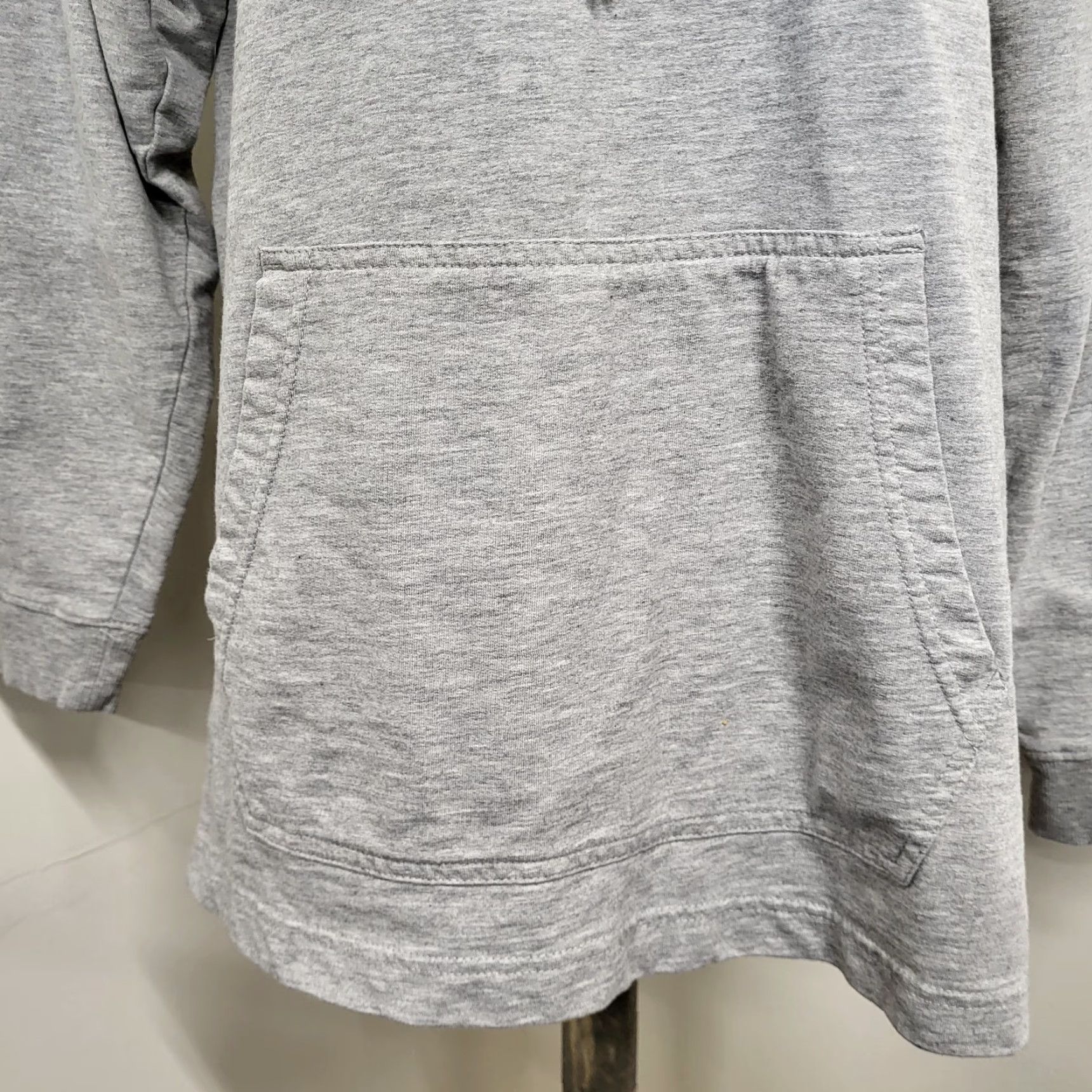 Under Armour Under Armour Men's L Pullover Hoodie Sweatshirt Heather Gray Kangaroo Pocket Sweatshirt Hoodie Gym & Training Mens Large Hooded Sweatshirt Size US L / EU 52-54 / 3 - 5 Thumbnail