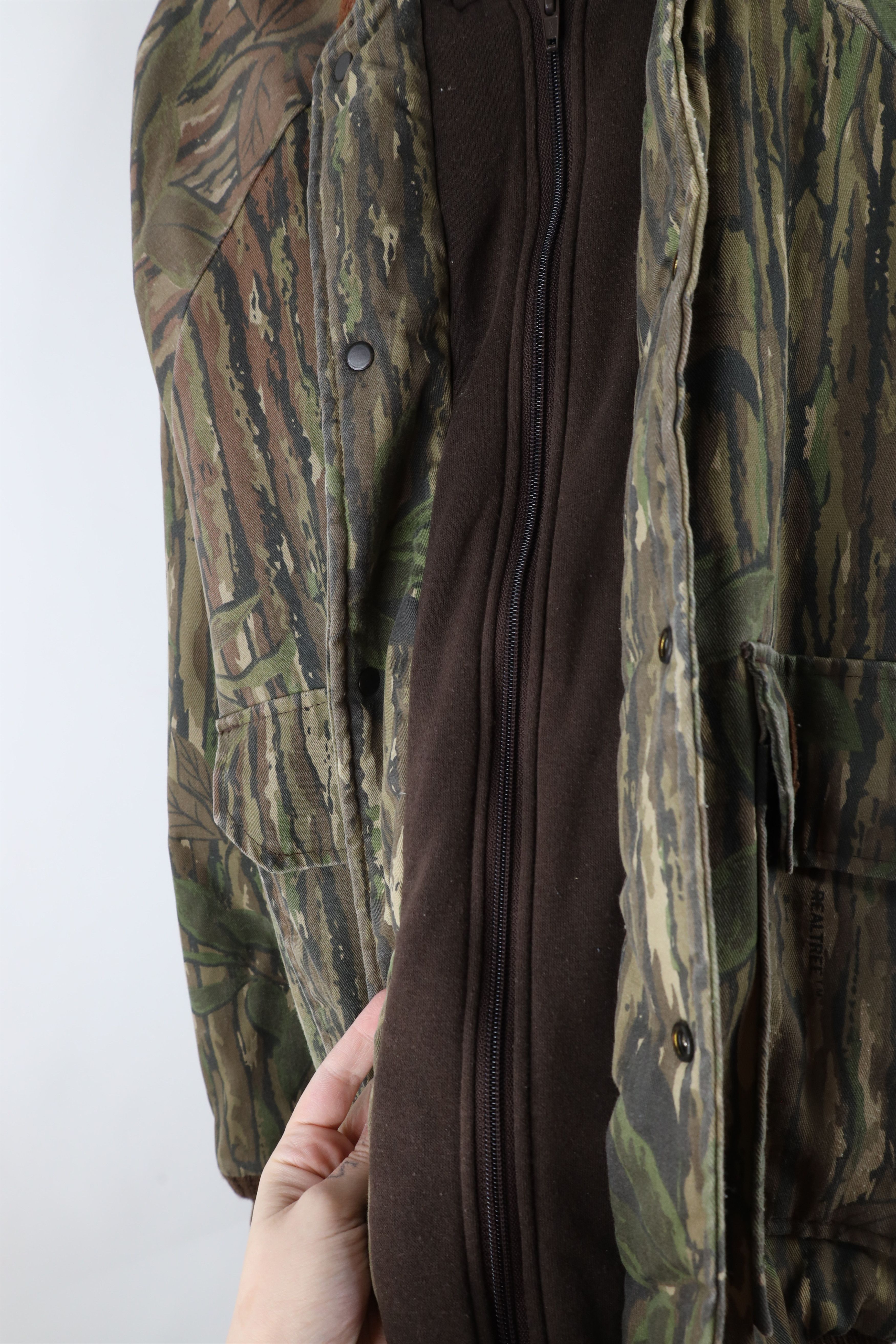 Vintage Vintage 80s 90s Duxbak Camouflage Hooded Bomber Jacket Size US L / EU 52-54 / 3 - 7 Thumbnail