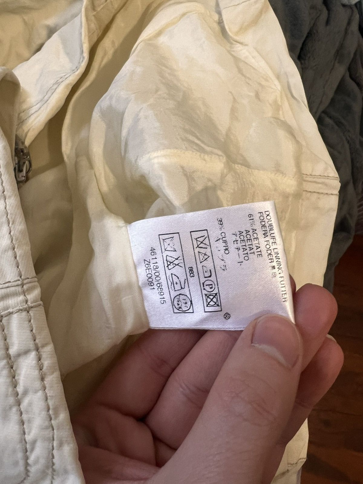 Moncler Moncler Designer Light Jacket Casual Rare Luxury 1 Cream Size XS / US 0-2 / IT 36-38 - 13 Thumbnail