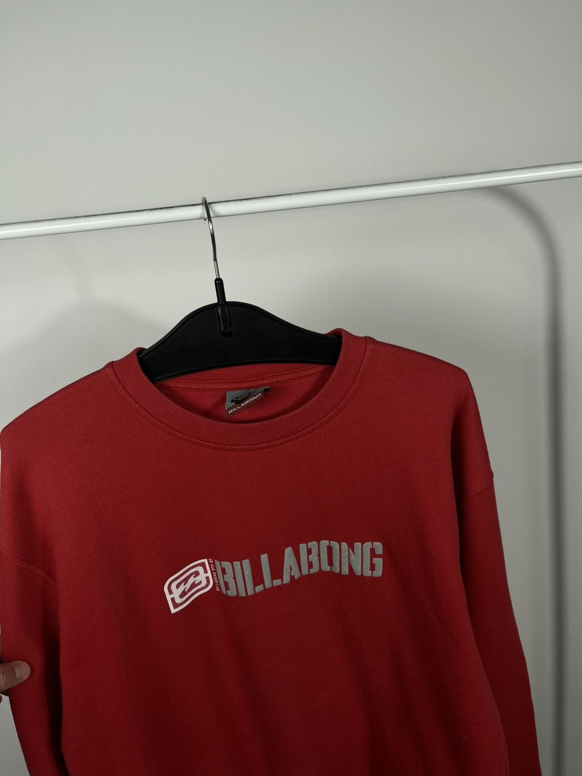 Billabong Vintage Billabong Red Crewneck Sweatshirt Logo Size M Size US M / EU 48-50 / 2 - 9 Thumbnail