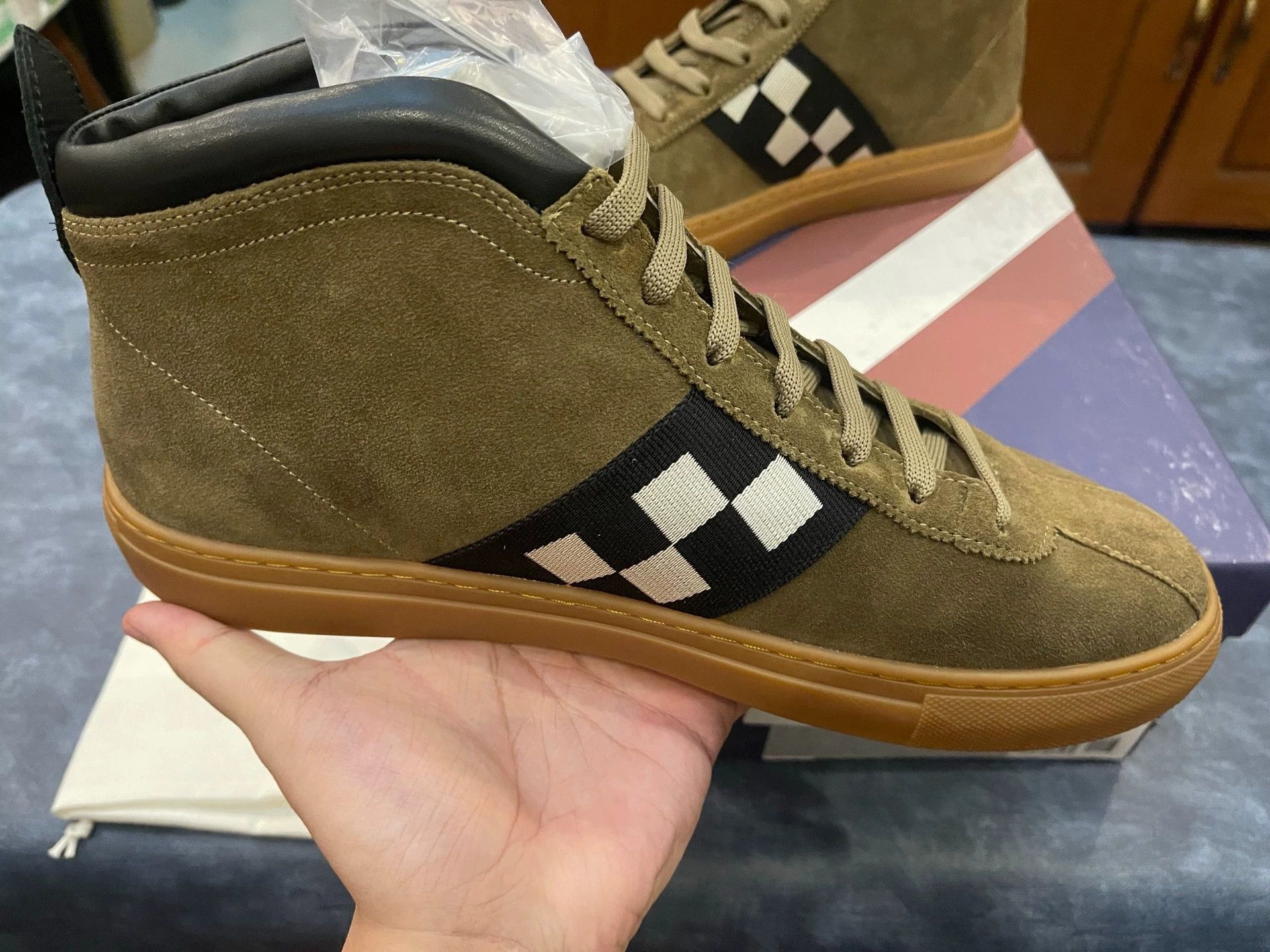 Bally Bally Mid-Top Suede Sneakers 42.5/43.5 Size US 9.5 / EU 42-43 - 3 Thumbnail