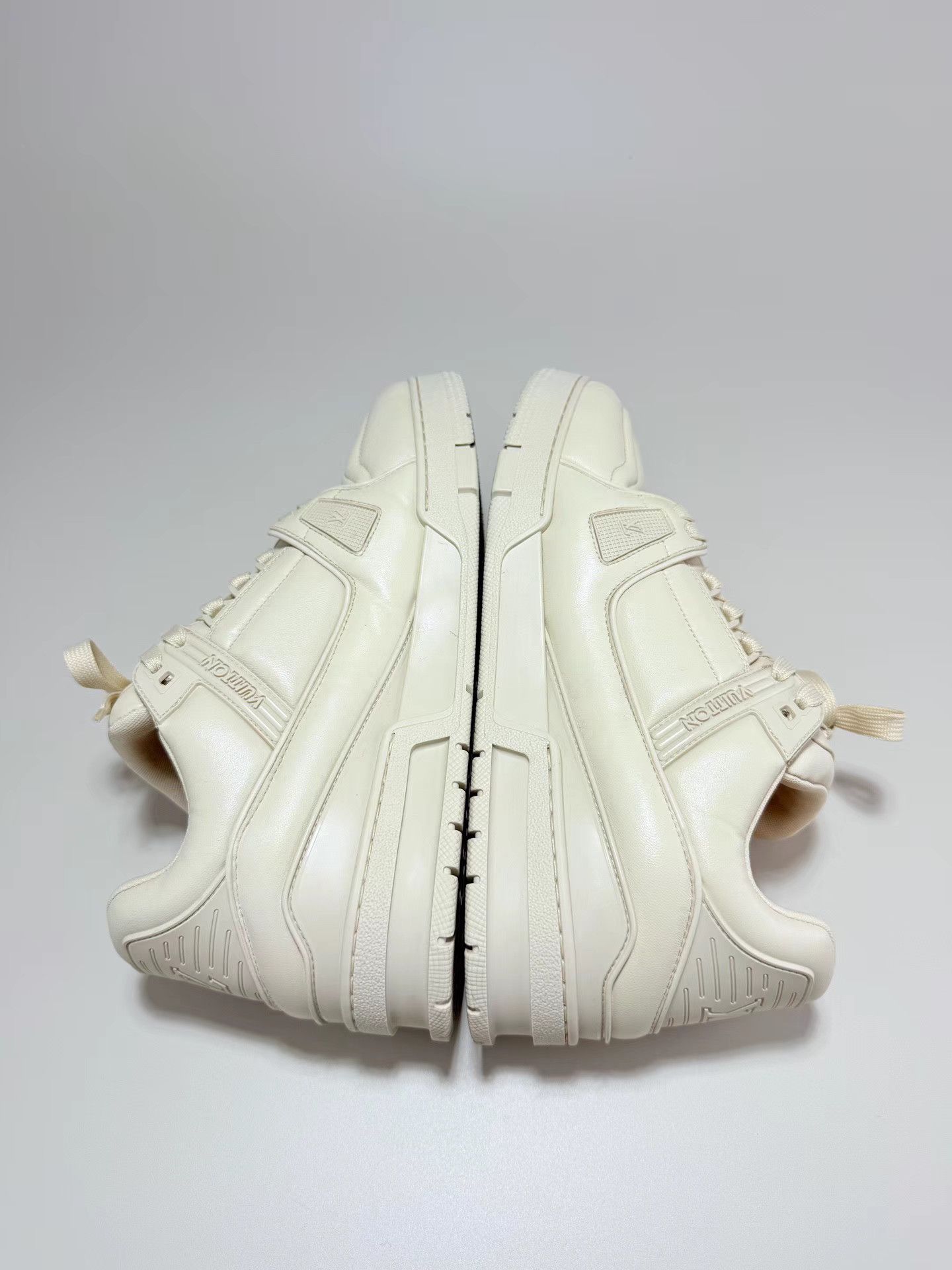 Louis Vuitton LOUIS VUITTON LV TRAINER Sneakers K1 Size US 10 / EU 43 - 4 Thumbnail