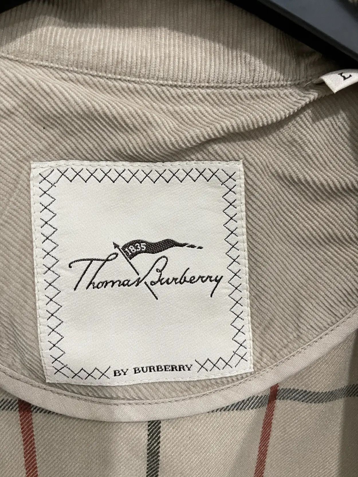 Burberry 🔥 tb Burberry lightweight jacket checkred size L Size US L / EU 52-54 / 3 - 11 Thumbnail