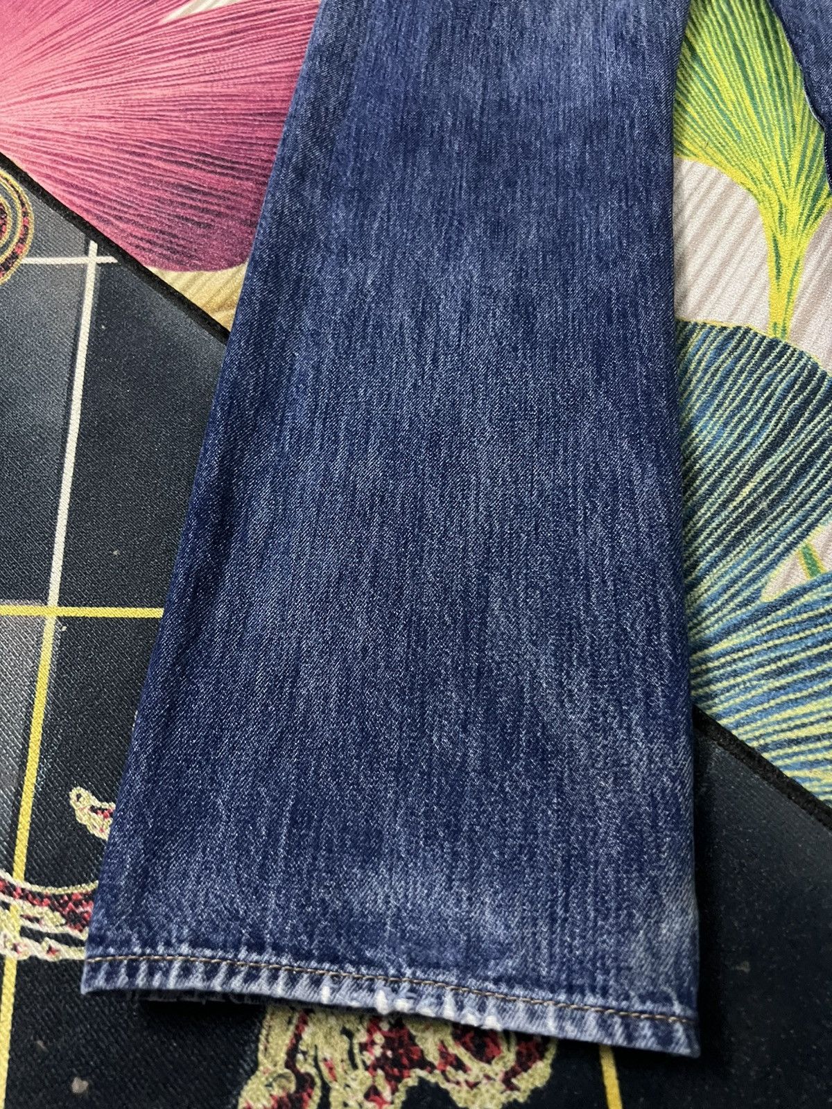 Levi's 💥Rare Vintage Levis 501 Distress Jean Size US 31 - 14 Thumbnail