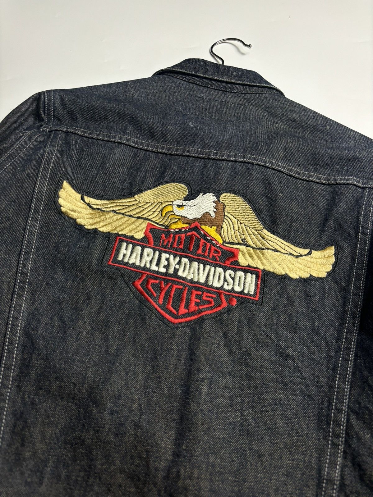 Harley Davidson × Vintage Vintage Harley Davidson Denim Trucker Jacket Size US M / EU 48-50 / 2 - 7 Thumbnail