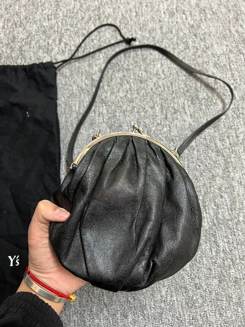 Yohji Yamamoto yohji Yamamoto Calfskin packet 2503-Nextarrow Size ONE SIZE - 2 Thumbnail