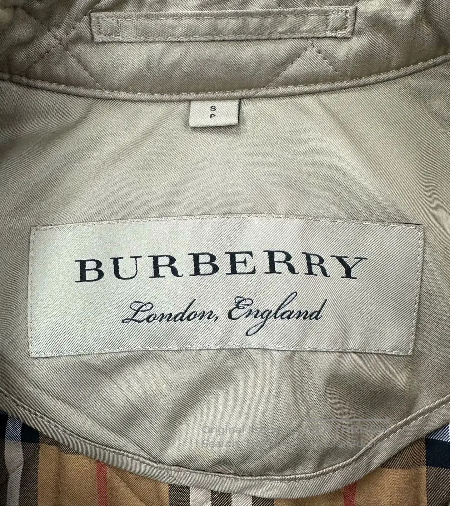 Burberry Burberry Beige Diamond-Quilted Jacket. Size S / US 4 / IT 40 - 3 Thumbnail