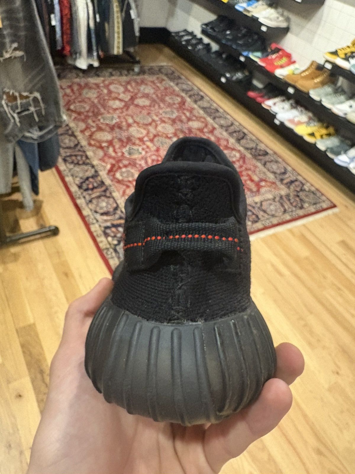 Yeezy Yeezy Boost 350 V2 Bred Clean OG Size 7 Size US 7 / EU 40 - 5 Thumbnail