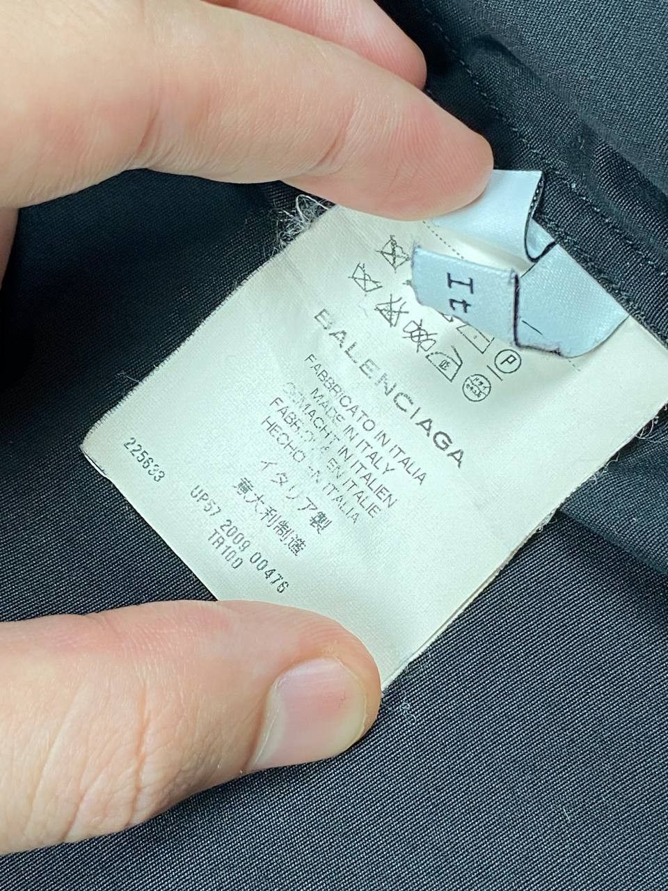 Balenciaga Balenciaga Archive Zip Shirt — Minimal Techwear Aesthetic Size US S / EU 44-46 / 1 - 17 Thumbnail