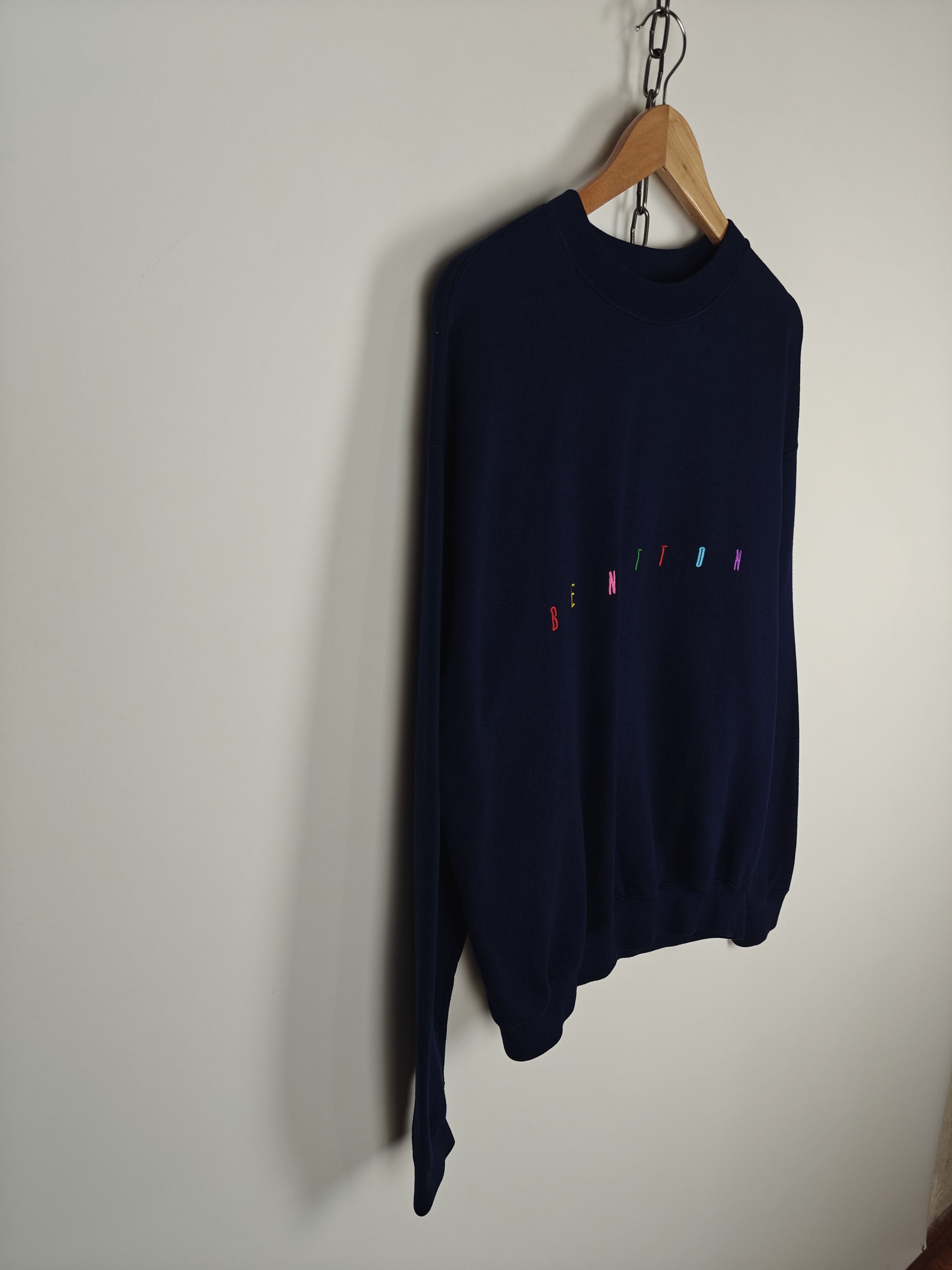 United Colors Of Benetton United Colors Of Benetton VTG Sweatshirt Center Logo M Size US M / EU 48-50 / 2 - 5 Thumbnail