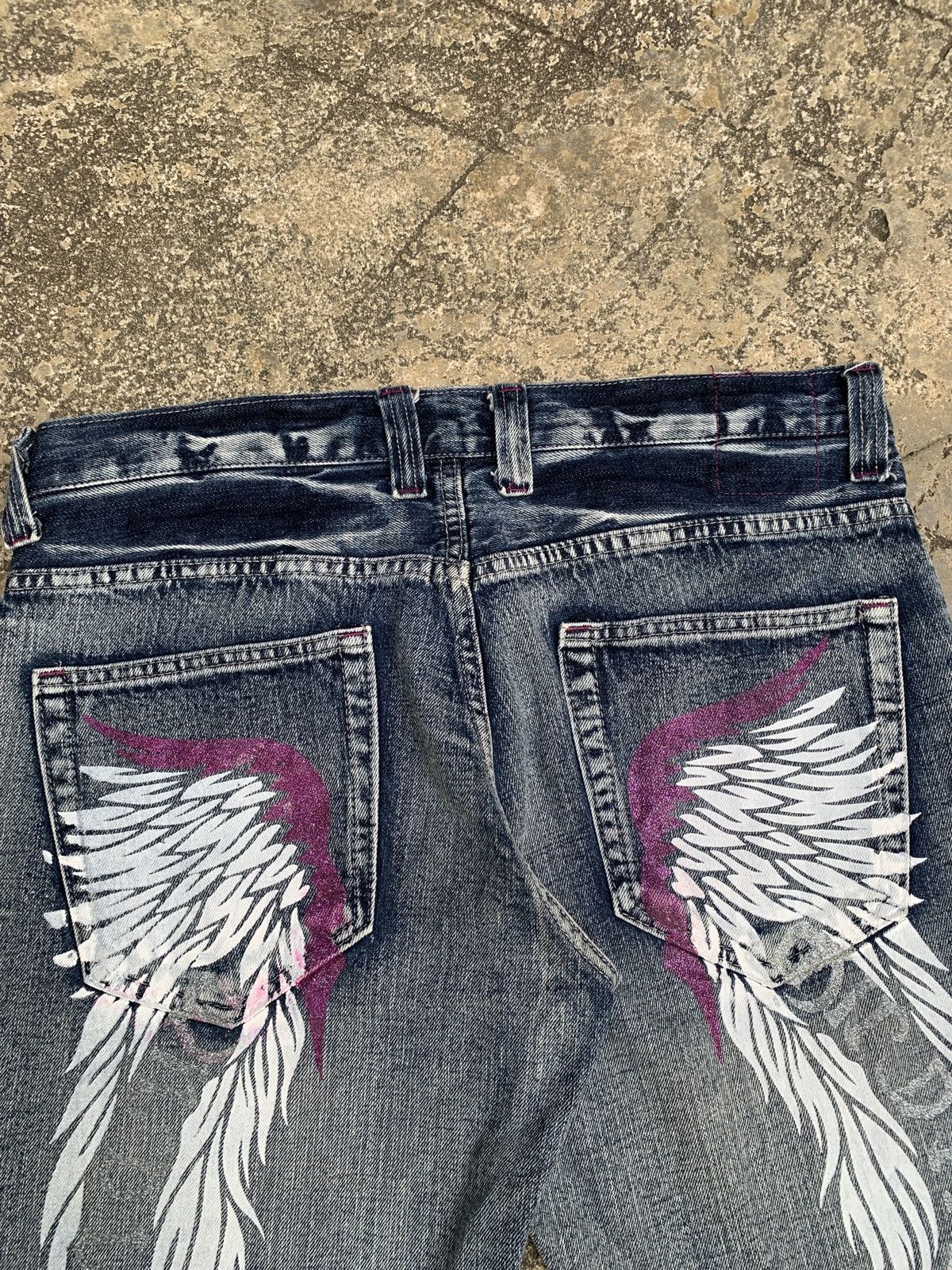 Other y2k Wildlife Japan Indigo Washed Wings Graphic Jorts Size 34" / US 12 / IT 48 - 4 Thumbnail