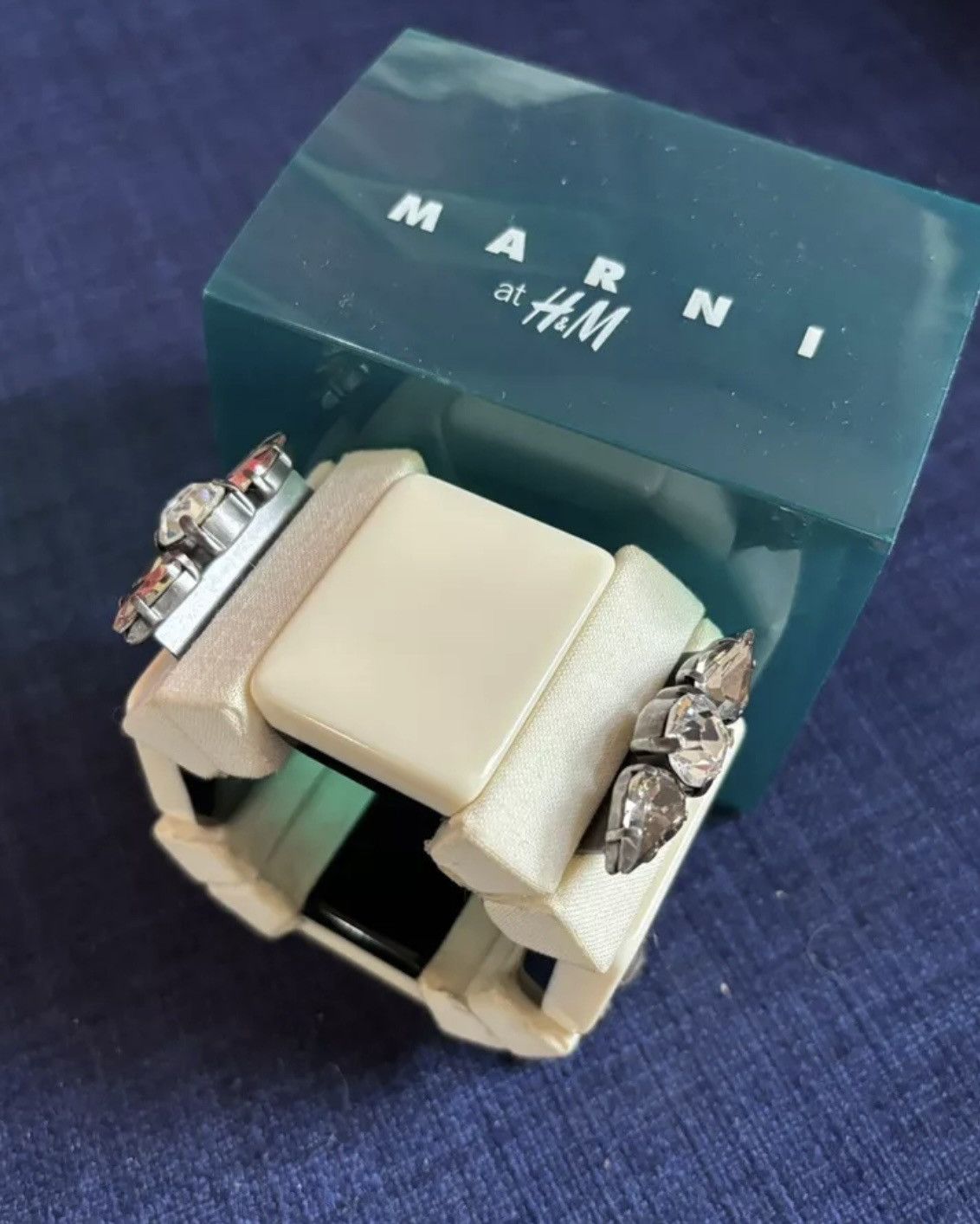 Marni MARNI FOR H&M CREAM DIAMANTE BRACELET BANGLE BNWT RARE Size ONE SIZE - 1 Thumbnail