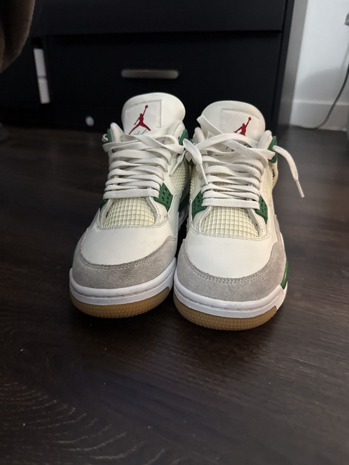 Jordan Brand pine green sb 4s Size US 9.5 / EU 42-43 - 3 Thumbnail