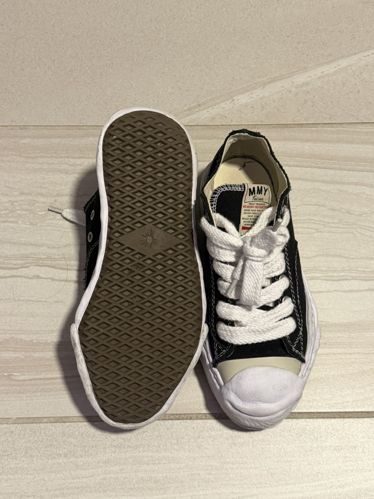 Maison MIHARA YASUHIRO Maison Mihara Yasuhiro Hank OG Sole Canvas Low Size US 7 / EU 40 - 10 Thumbnail