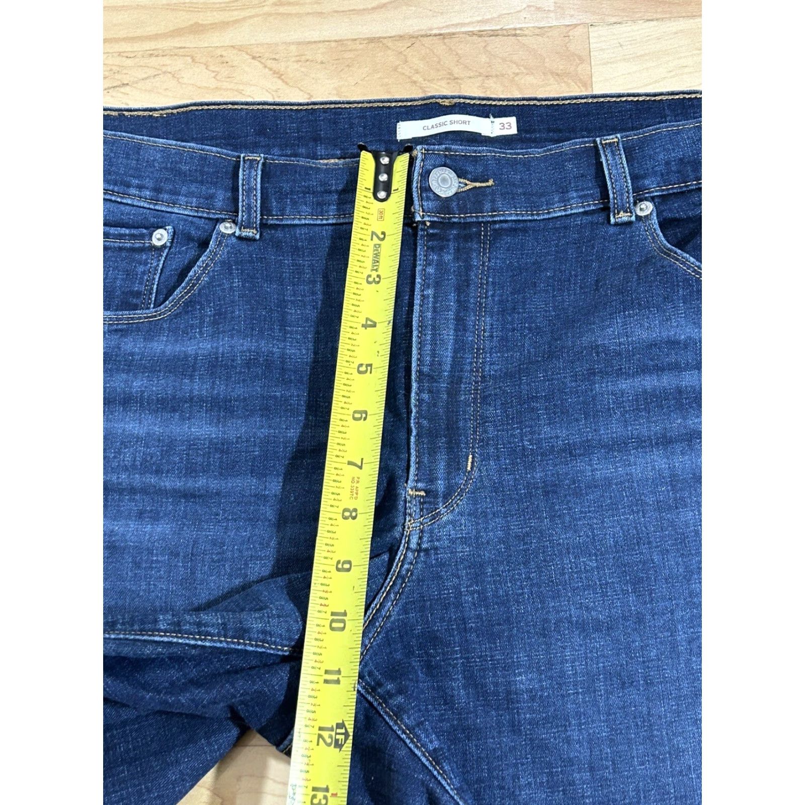 Levi's Levi's Womens Classic Short Denim Blue Size 33 Regular Waist 33 Inseam 0" Casual Walking Size 24" / US 00 / IT 34 - 3 Thumbnail