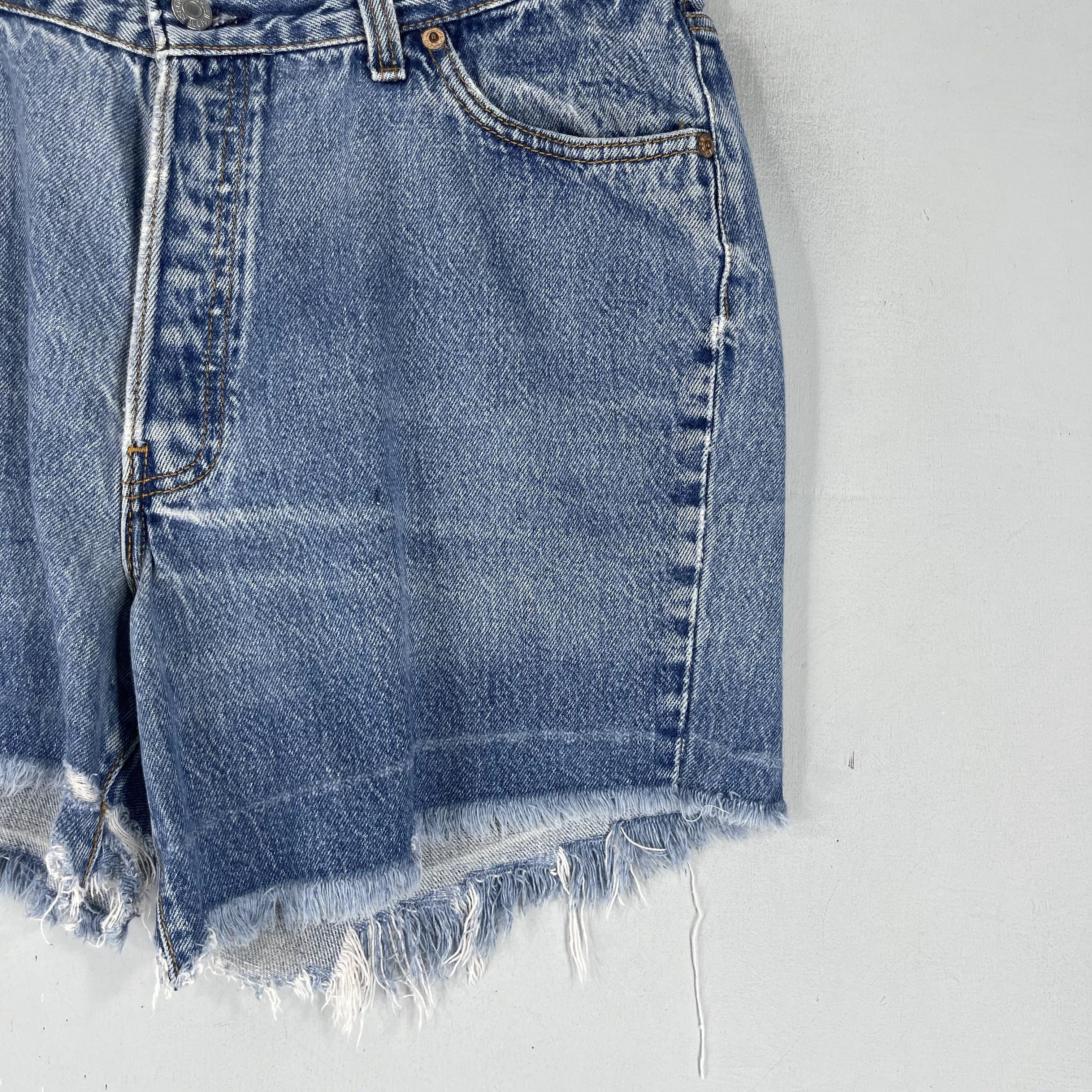Levi's × Vintage W29 Vintage Distressed Levis 501 Cutoff Reinforced Jeans Size 29" - 3 Thumbnail