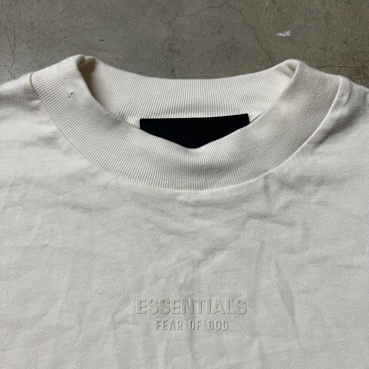 FOG × Fear of God × Pacsun Fear of God FOG Essentials Cream T-Shirt Size US S / EU 44-46 / 1 - 1 Thumbnail