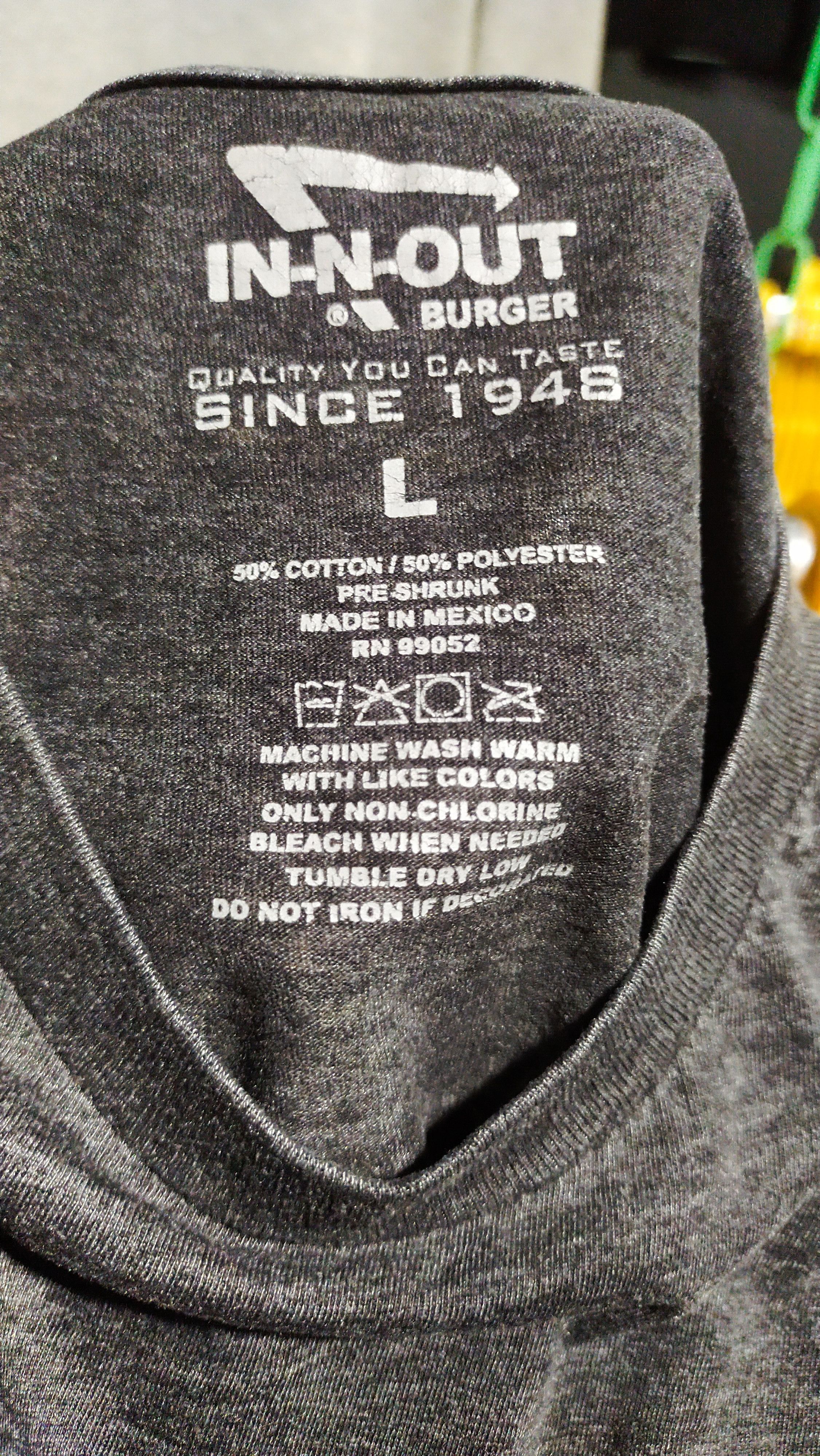 Other IN N OUT X STREETWEAR X VINTAGE Size US L / EU 52-54 / 3 - 4 Thumbnail