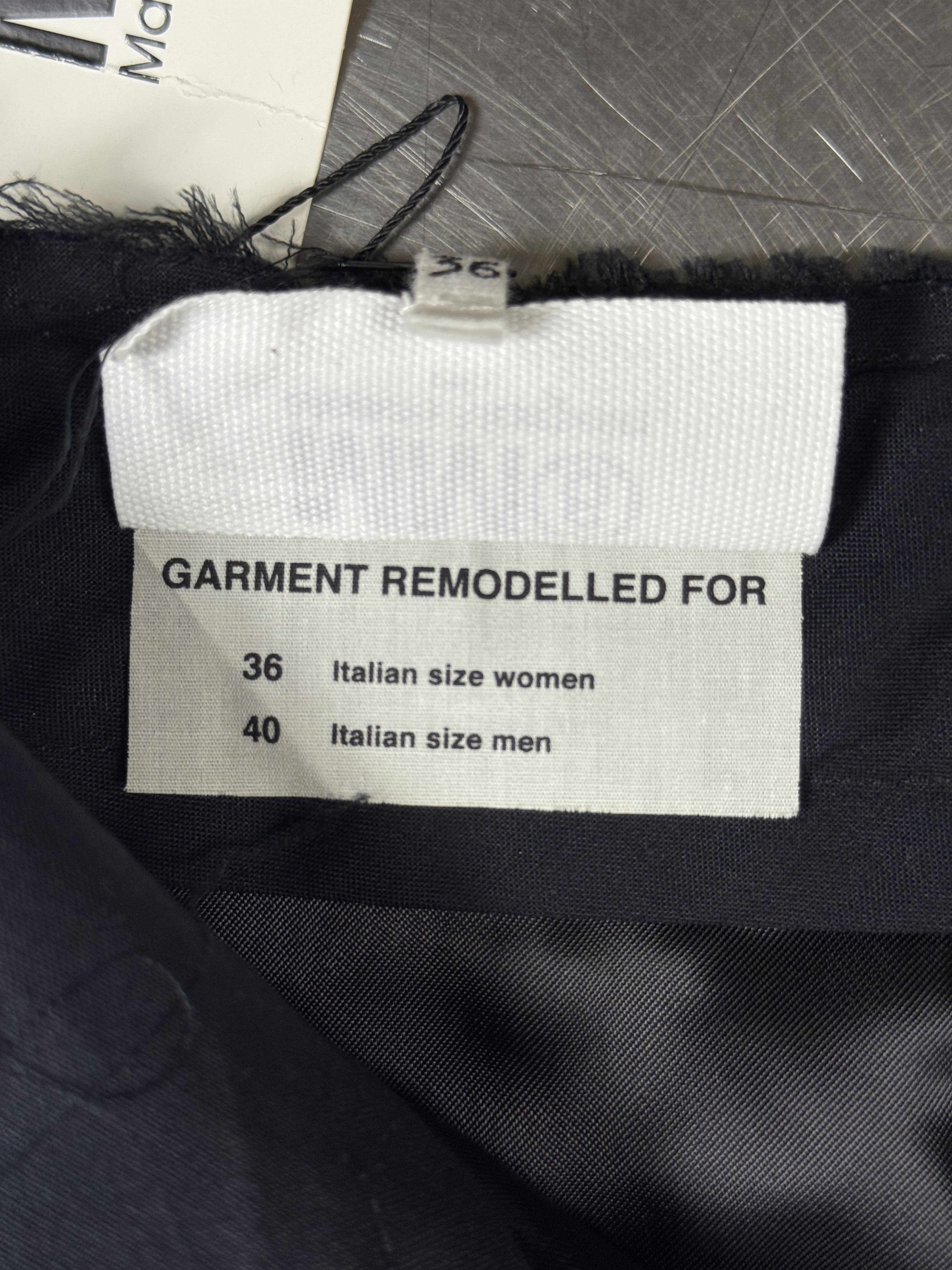 Maison Margiela $575 MM6 Maison Margiela Pleated Trousers Size 25" / US 0 / IT 36 - 8 Thumbnail
