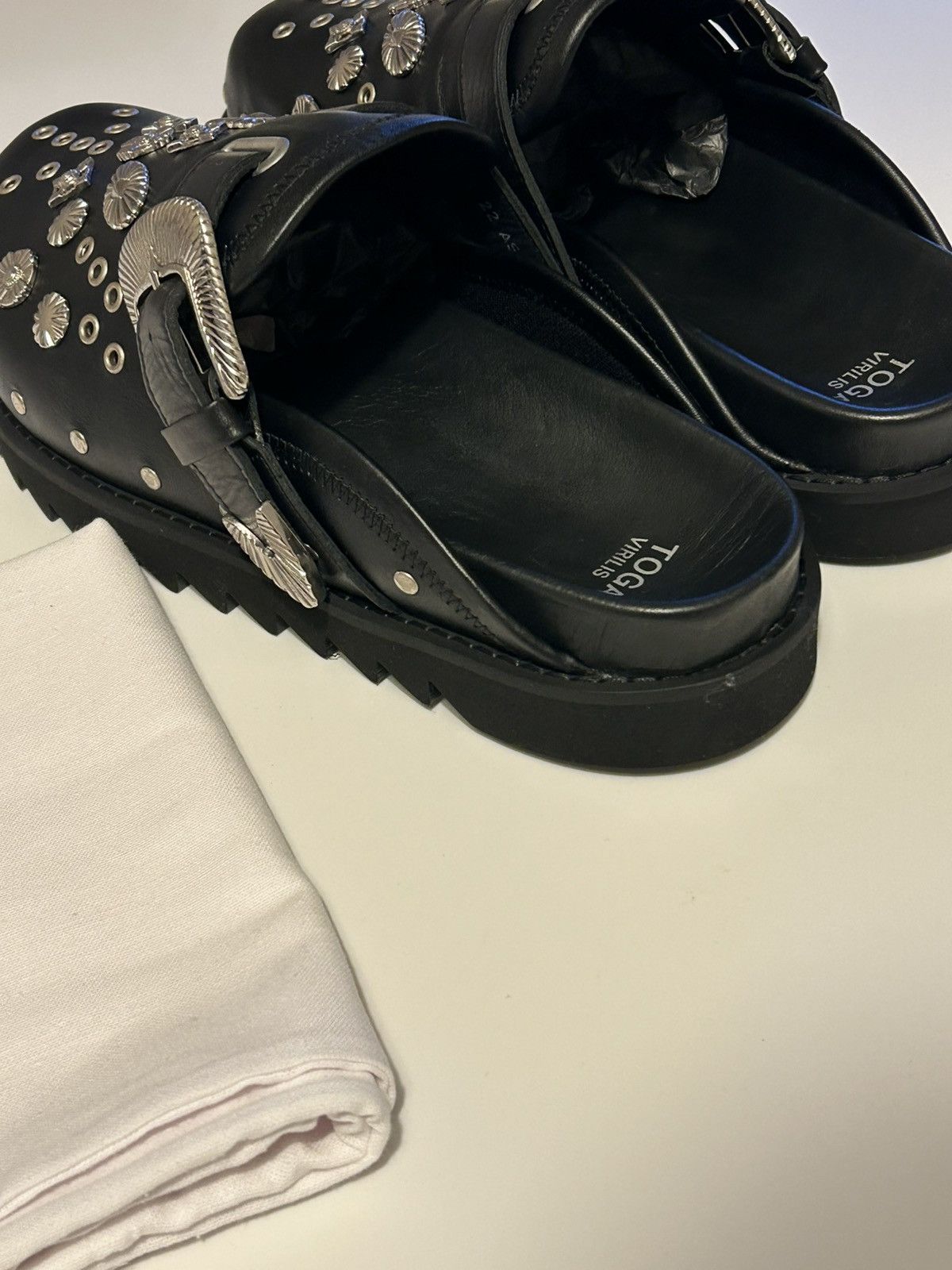 Toga Toga Virilis studded slippers Size US 12 / EU 45 - 12 Thumbnail
