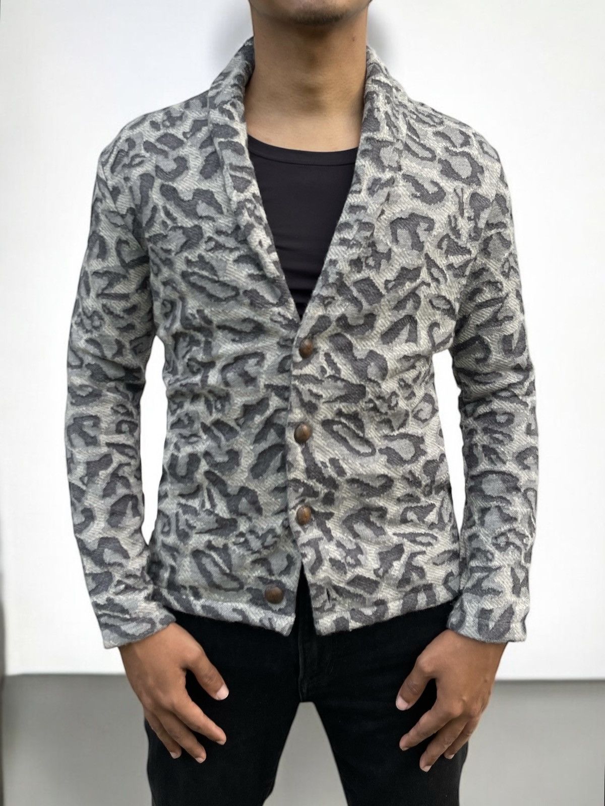 Designer × FACTOTUM × Japanese Brand 🔥RARE🔥 FACTOTUM JAPAN WOOL CHEETAH STYLE CARDIGAN Size US S / EU 44-46 / 1 - 1 Thumbnail