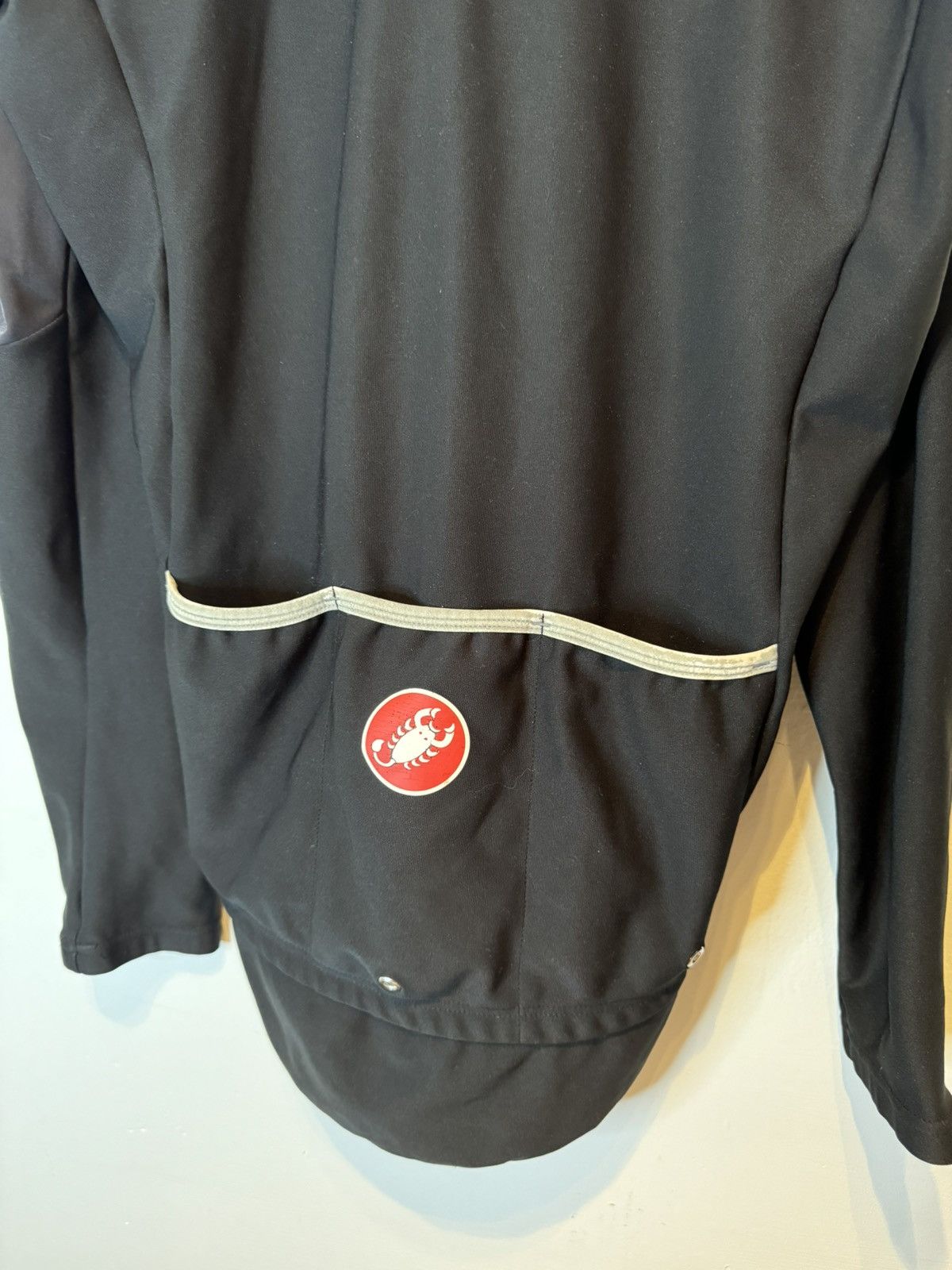 Other Castelli Mens Winter Cycling Jacket Size L Black Size US L / EU 52-54 / 3 - 7 Thumbnail