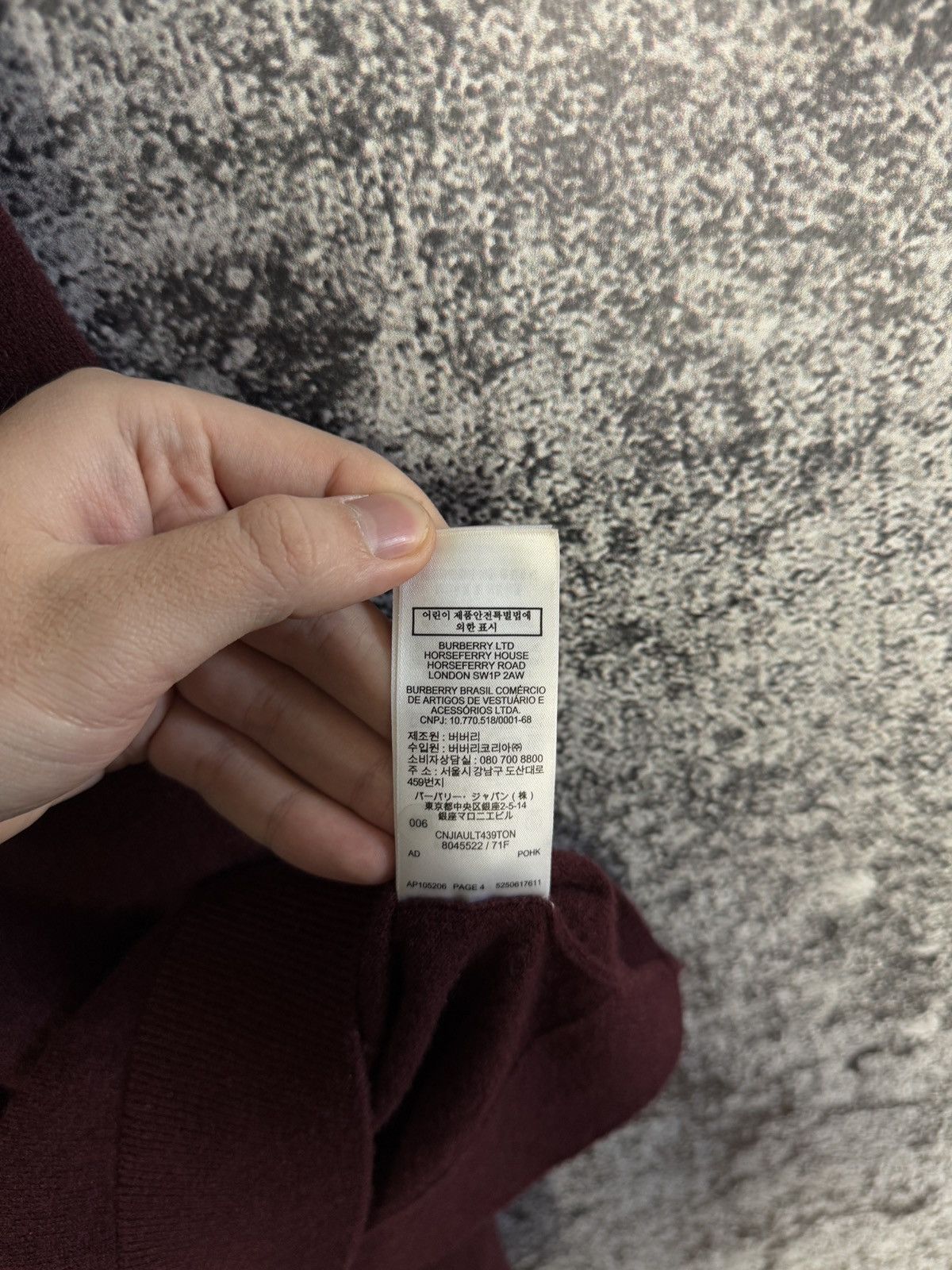 Burberry Men’s Burberry London England Cashmere Sweater Luxury Size M Size US M / EU 48-50 / 2 - 10 Thumbnail