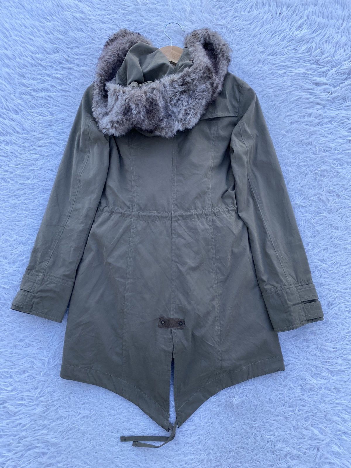 Tornado Mart Rare Femme Tornado Mart Faux Fur Frill Hooded Coat Jacket Size S / US 4 / IT 40 - 18 Thumbnail