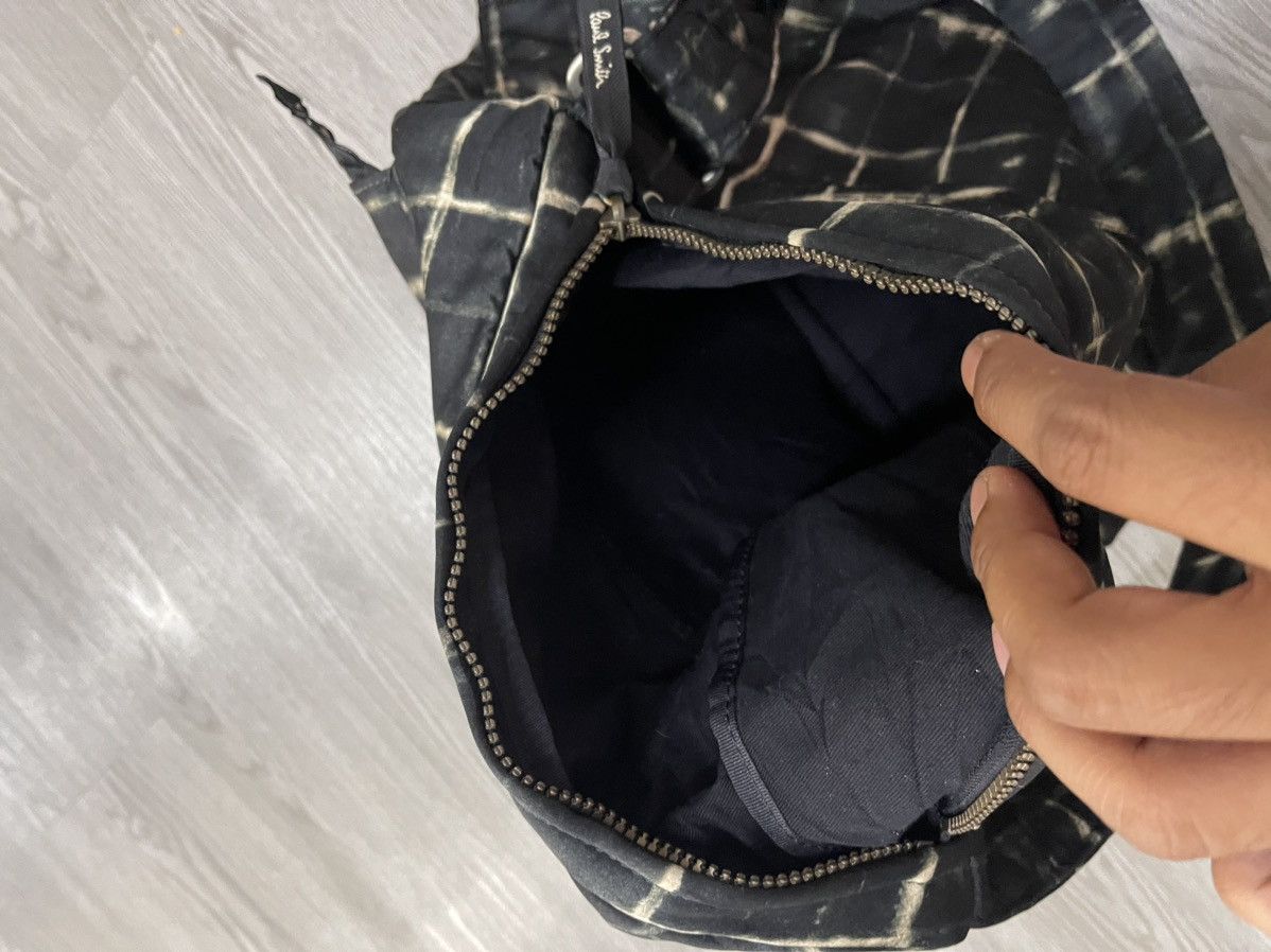 Paul Smith × Vintage Unisex 90s Paul Smith Spectra tech crossbody bag Size ONE SIZE - 11 Thumbnail