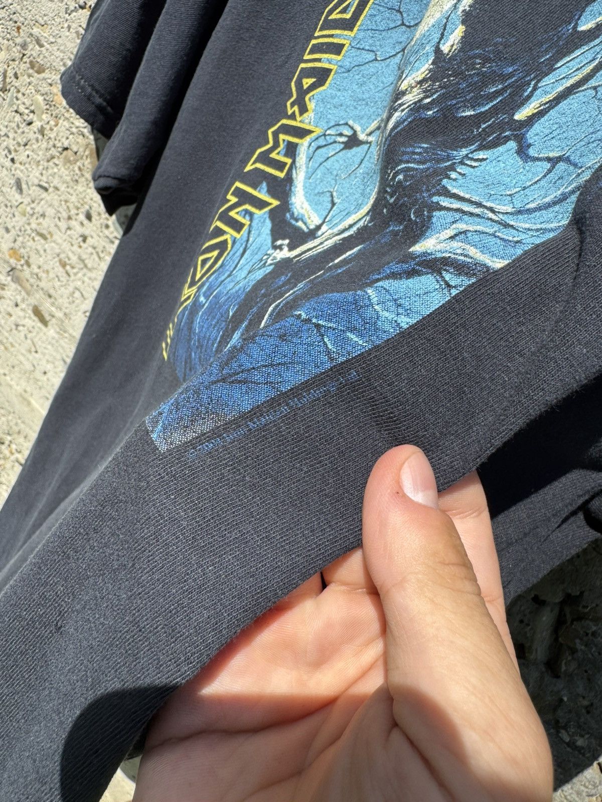 Vintage Vintage 00s Iron Maiden Fear of the Dark Tee Size US L / EU 52-54 / 3 - 5 Thumbnail