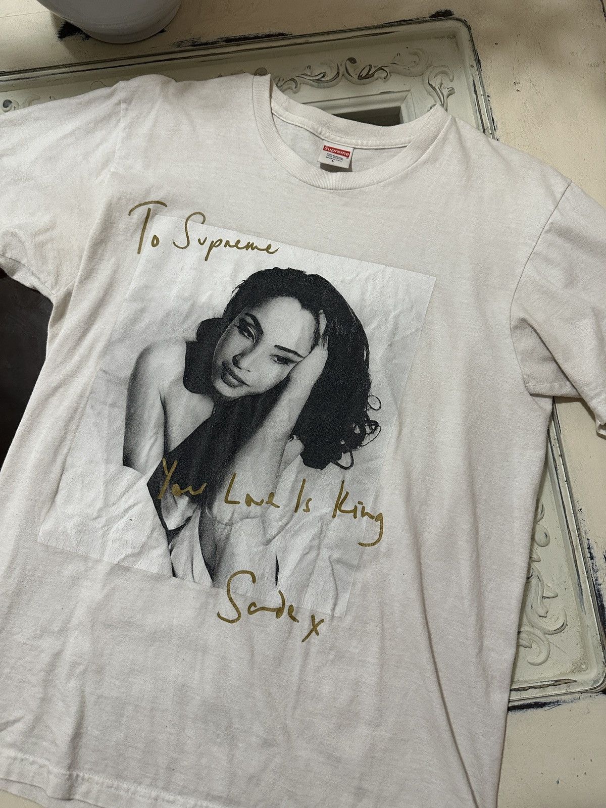 希少 Sade YOUR LOVE IS KING グラフィックTシャツ Your Love Is King T-Shirt