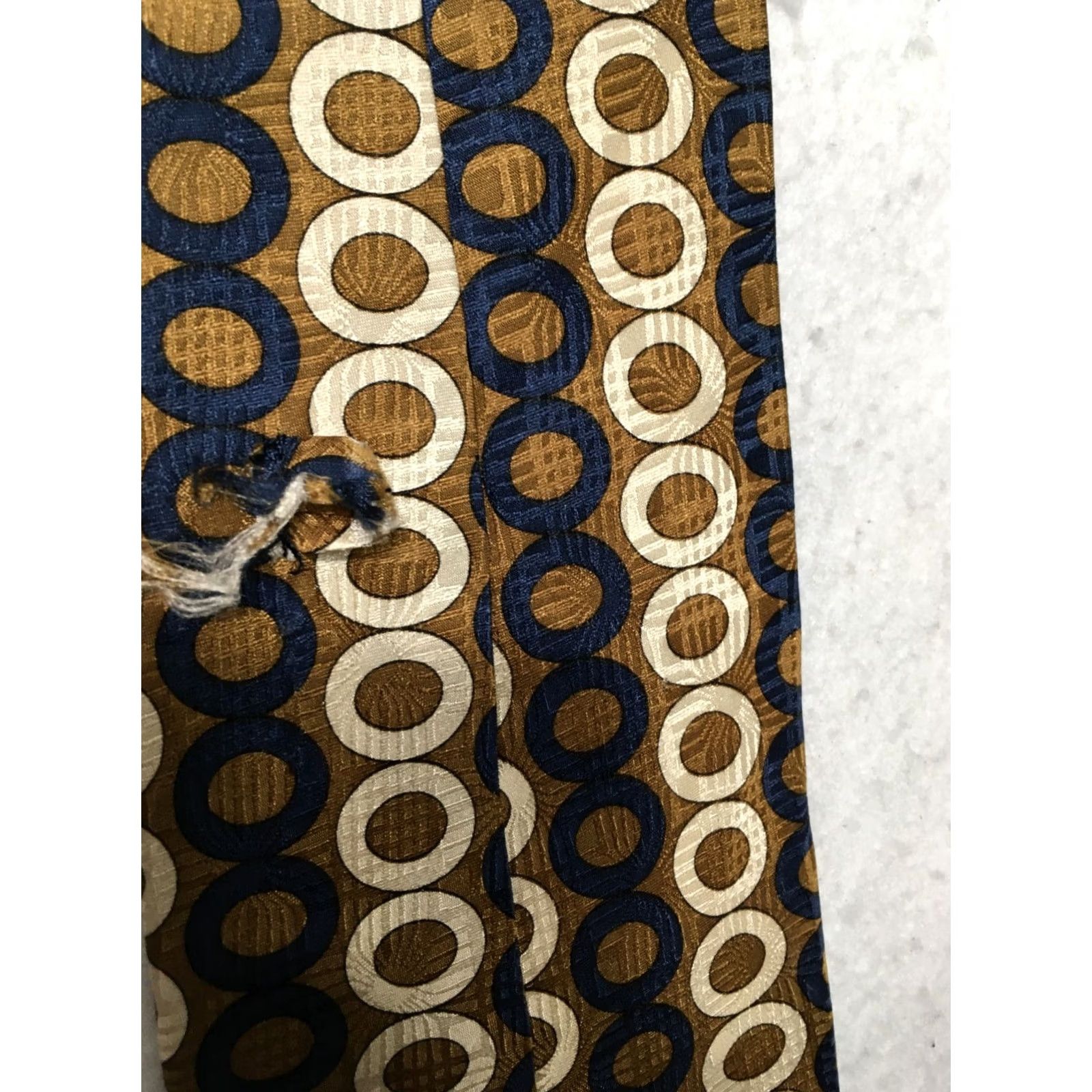 Vintage Chereskin Geometric Blue Gold Abstract Neck Tie Men Geometric Pattern Tie Chereskin Brand / Blue / Necktie / Adult / Men Size ONE SIZE - 6 Thumbnail