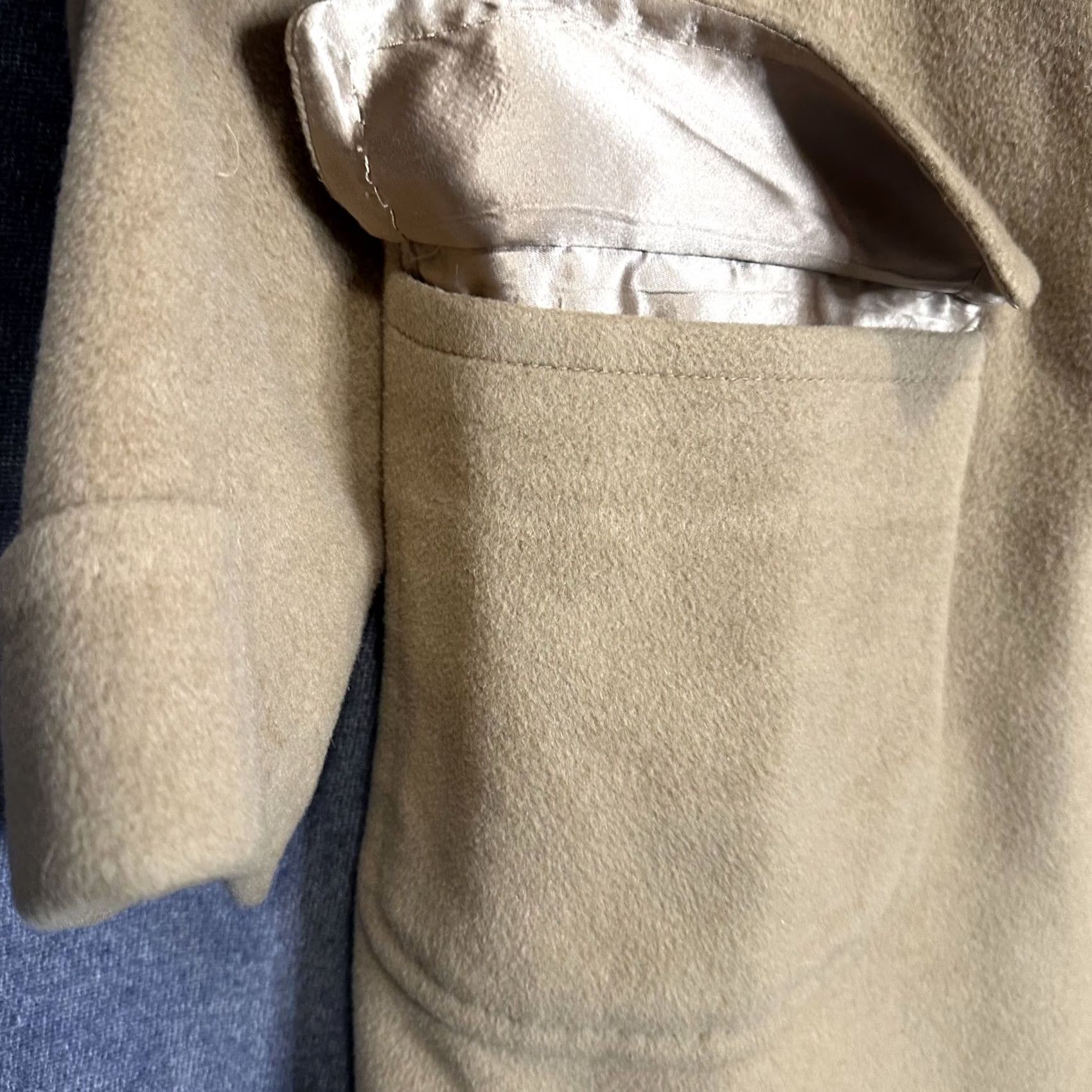 Camel VINTAGE Bal-Paca Coat Mens Camel Hair Overcoat Tan 80s 90s Classic Pockets Size L Size US L / EU 52-54 / 3 - 5 Thumbnail