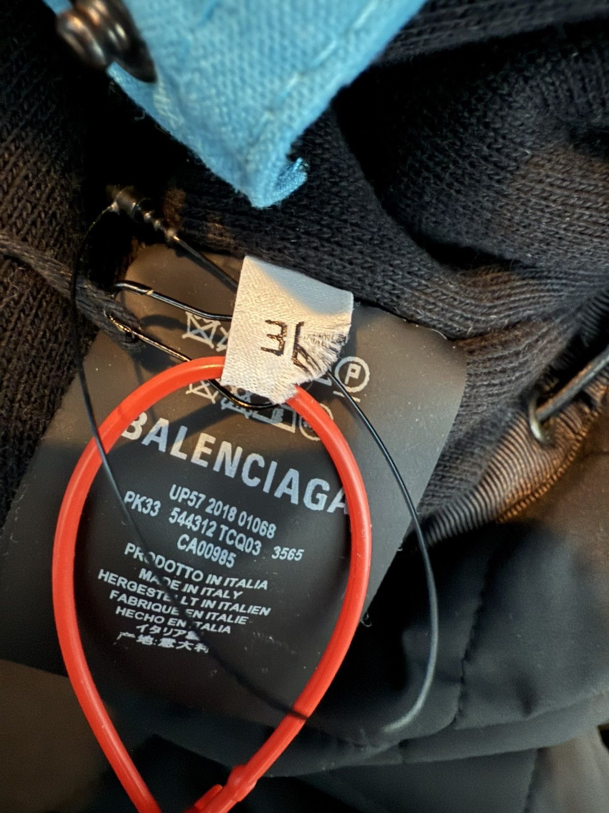 Balenciaga FW17 Balenciaga Giant Ski Jacket Size US M / EU 48-50 / 2 - 7 Thumbnail