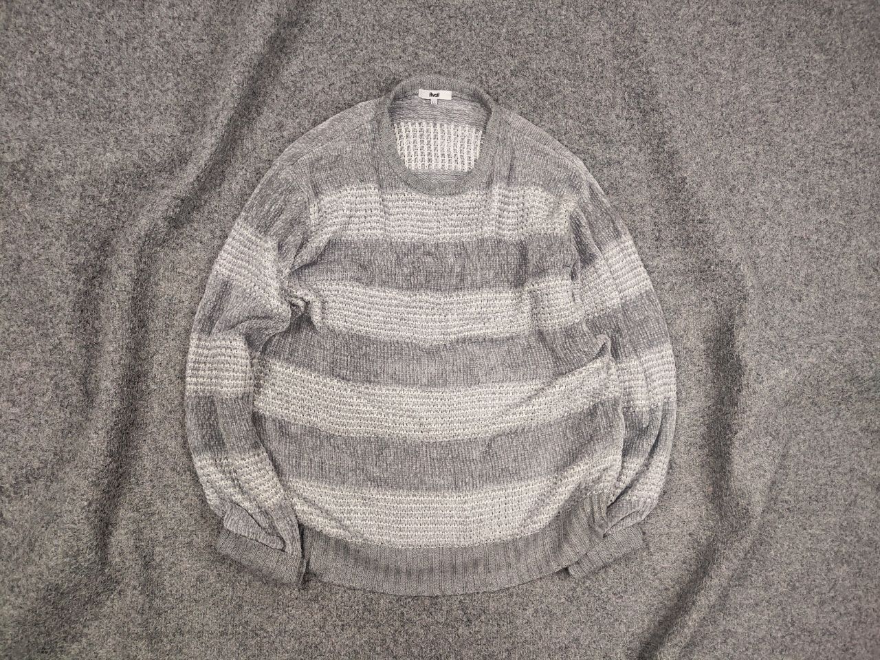 Japanese Brand Avail Japanese Design Vintage Gray Knit velours Sweater Size US L / EU 52-54 / 3 - 1 Thumbnail