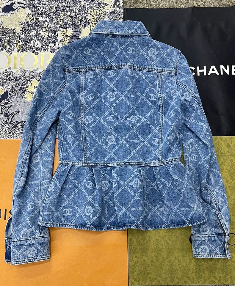Chanel chanel Camelia blue denim waist jacket Size XS / US 0-2 / IT 36-38 - 3 Thumbnail