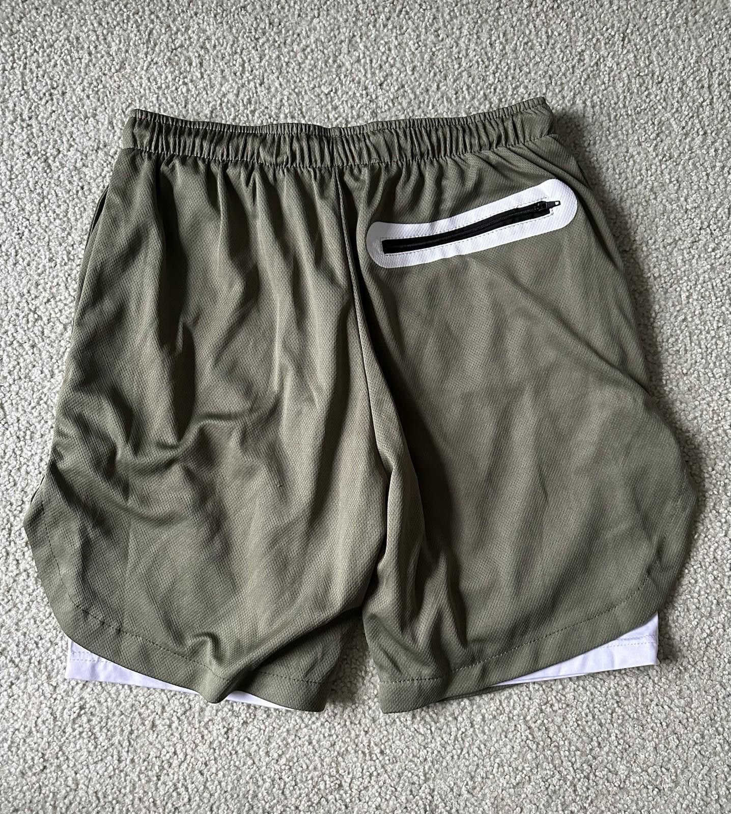 The Unbranded Brand Men’s Green Athletic Shorts, Liner & Inner Phone Pocket Size US 32 / EU 48 - 2 Thumbnail