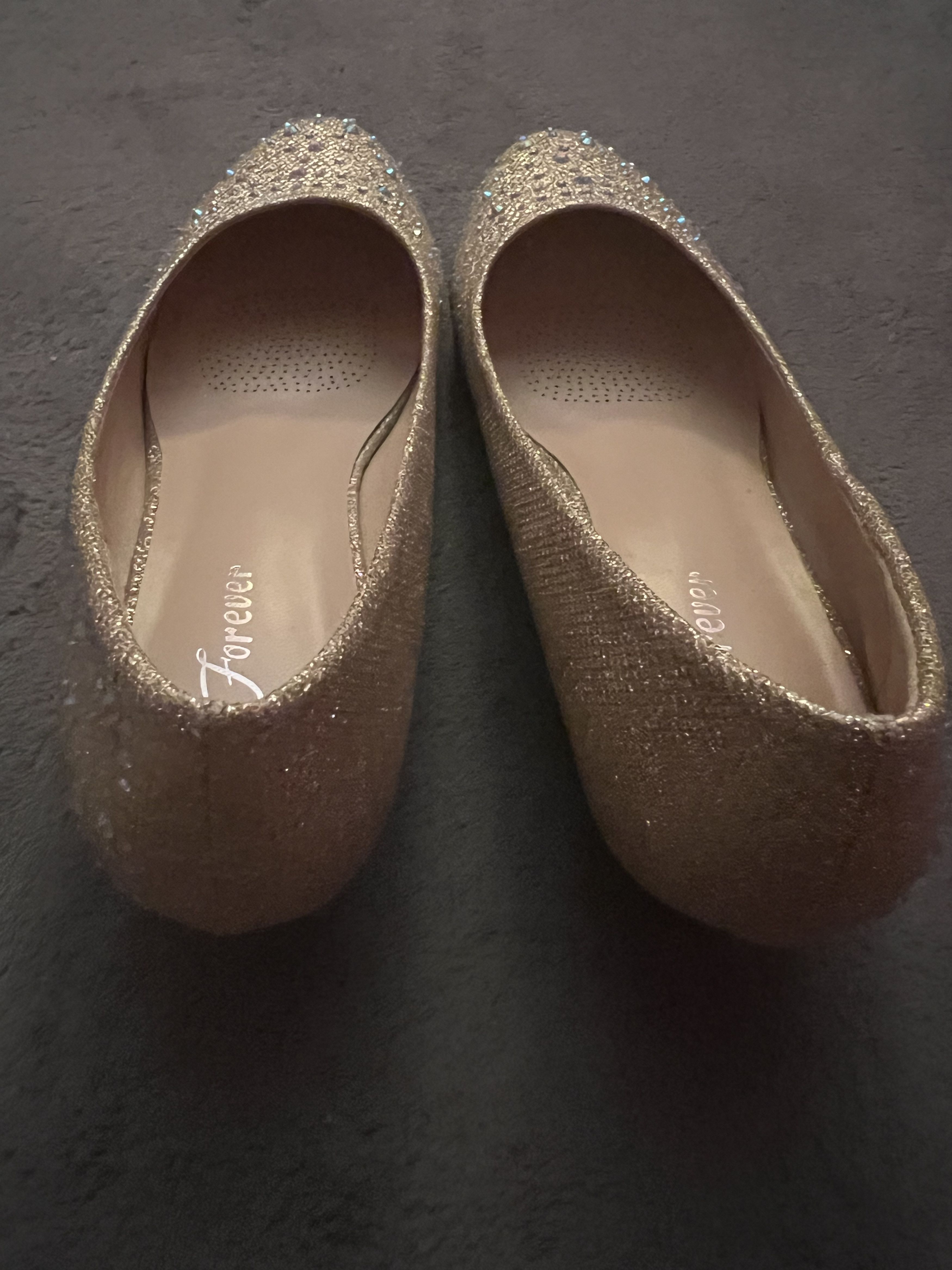 Forever 21 Stunning, gold and crystal wedges Size US 9 / IT 39 - 5 Thumbnail