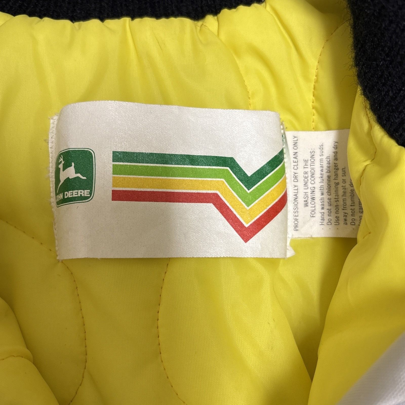 John Deere Vintage John Deere Snowmobile Jacket Mens M Insulated Full Z Size US M / EU 48-50 / 2 - 8 Thumbnail