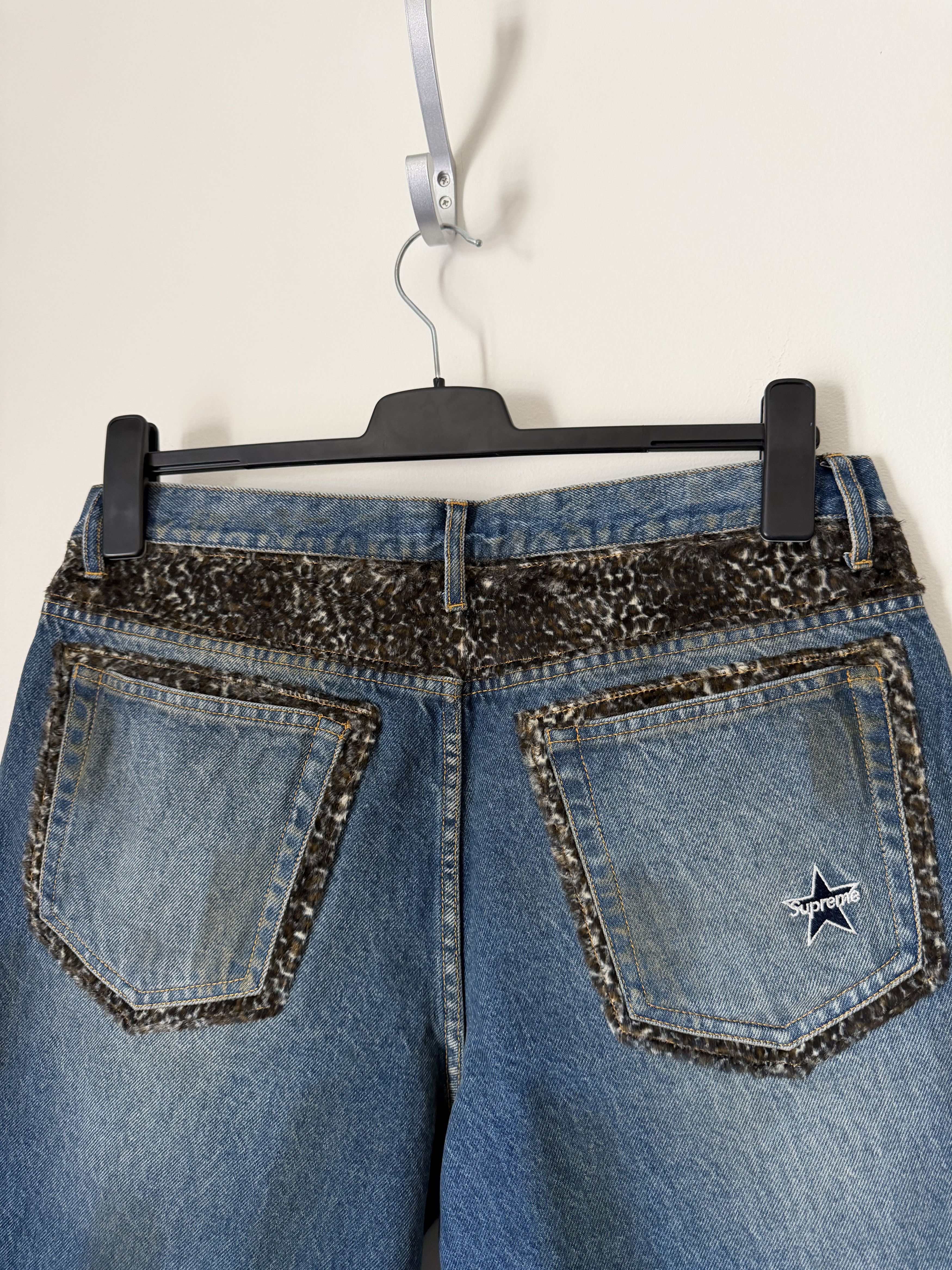 Supreme Supreme Leopard Faux Fur Loose Fit Jeans in Washed Indigo Size US 34 / EU 50 - 2 Thumbnail