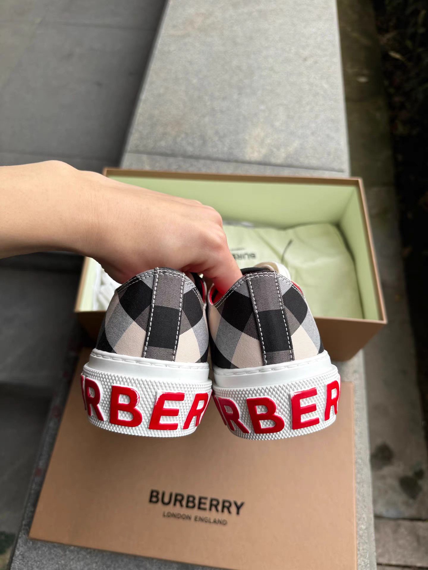 Burberry Burberry Check Canvas Sneakers K6 Size US 6 / IT 36 - 5 Thumbnail