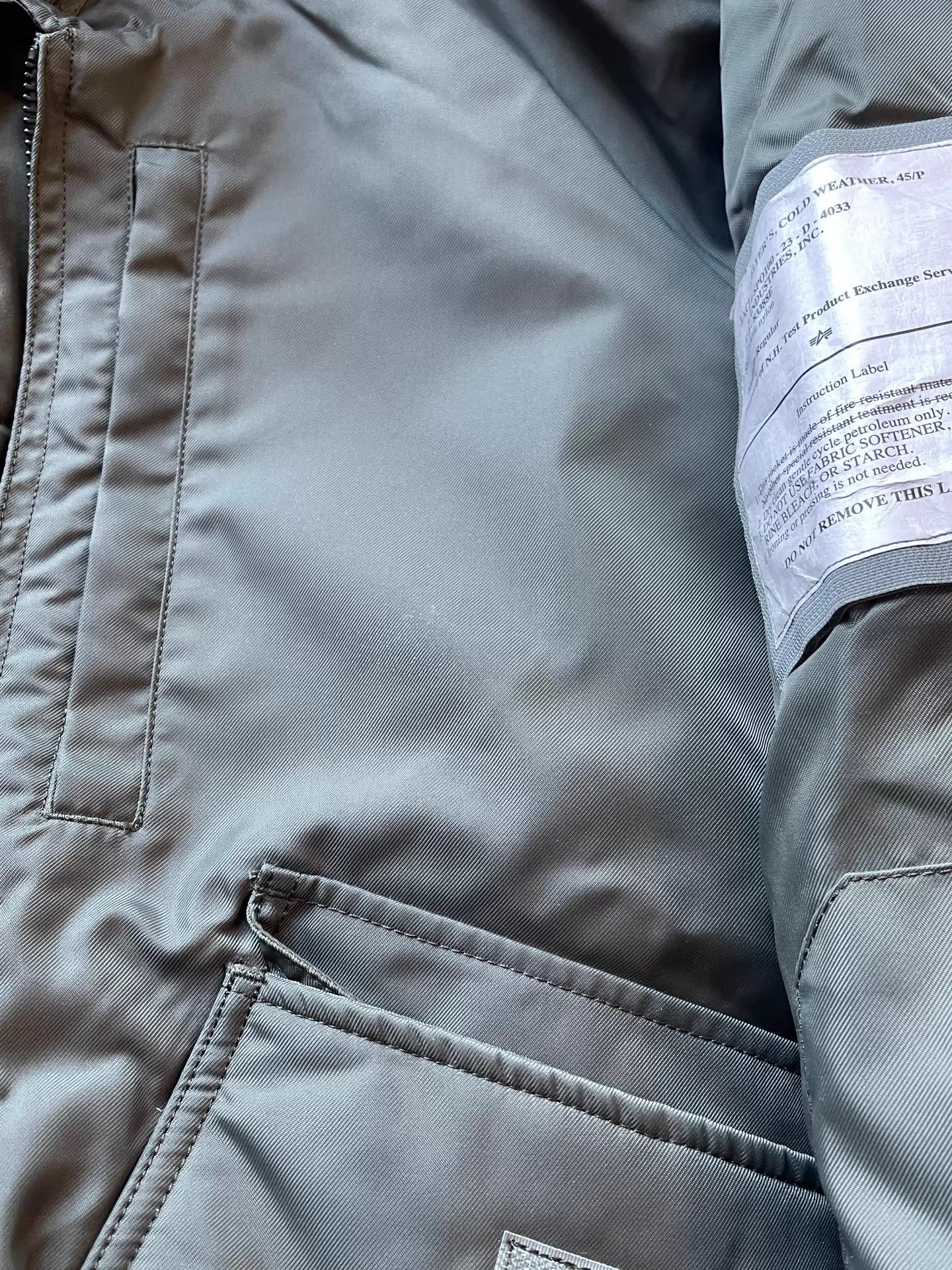 N.Hoolywood N.HOOLYWOOD x Alpha 24aw Detachable Hood Olive Green Flight Jacket 38 Size US M / EU 48-50 / 2 - 3 Thumbnail