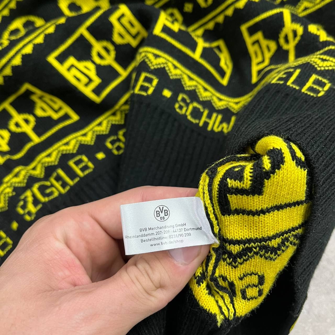 Vintage BVB Borussia Dortmund Sweater Monogram Sweater Mens Size XL Size US XL / EU 56 / 4 - 5 Thumbnail