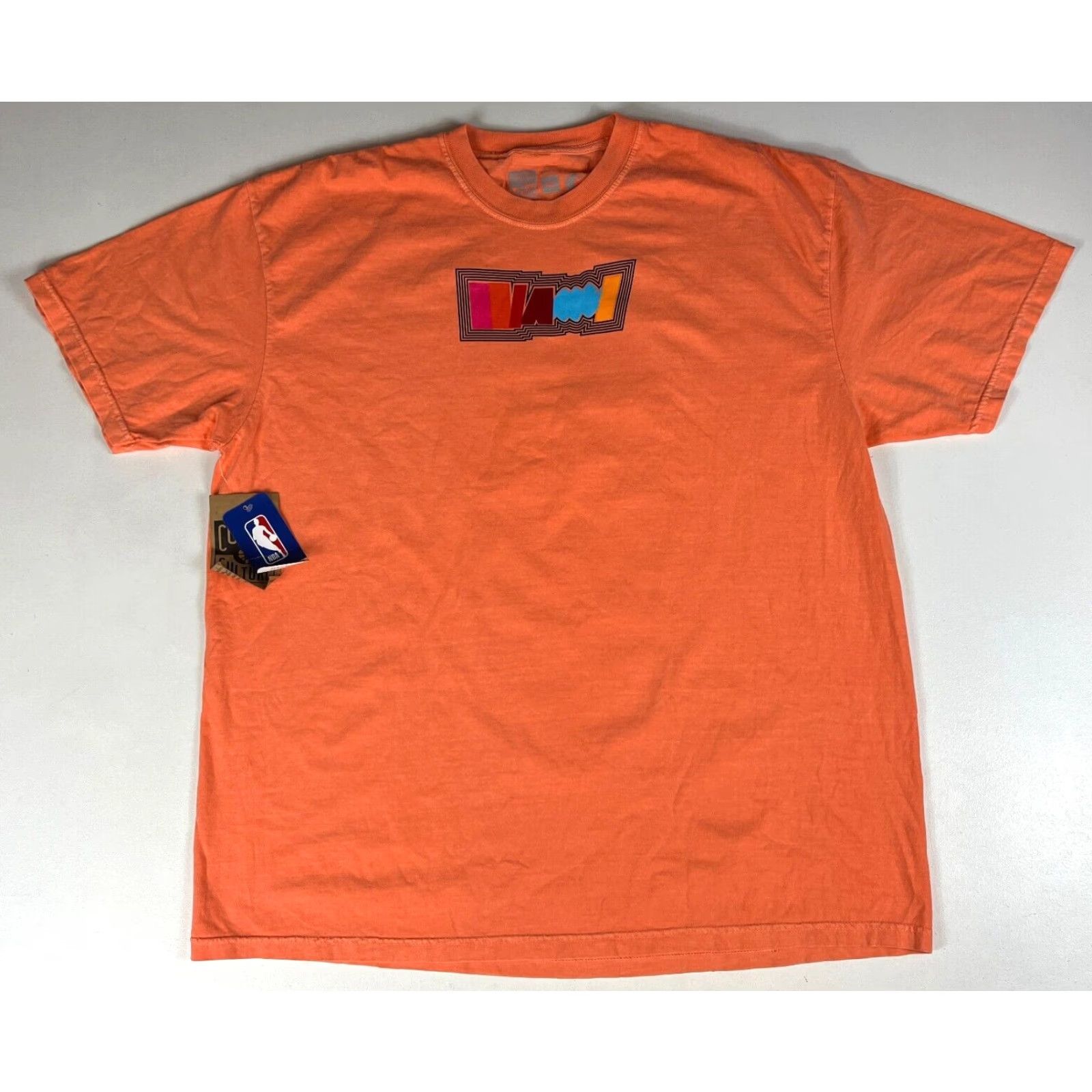 Vintage NWT Court Culture Miami Heat Mashup Ball Tee Melon Sz 2XL Size US XXL / EU 58 / 5 - 2 Thumbnail