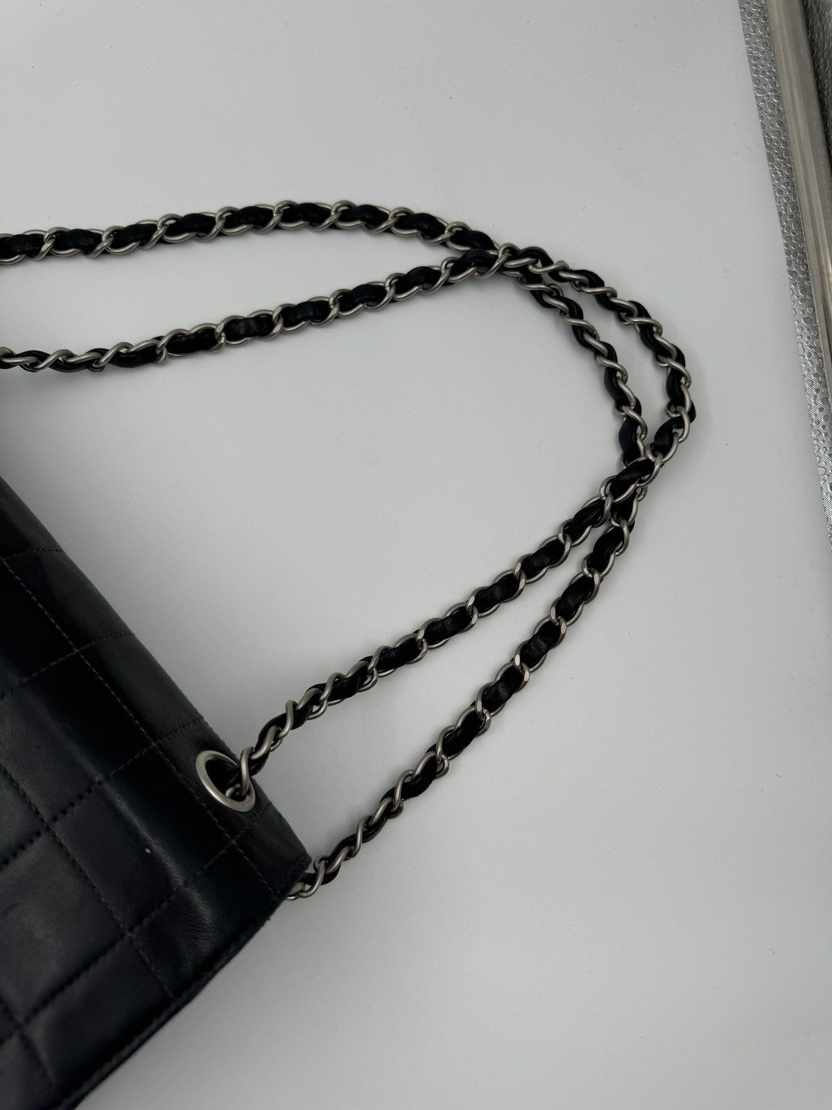 Chanel × Vintage CHANEL BLACK SQUARE QUILTED CHAIN SHOULDER BAG Size ONE SIZE - 9 Thumbnail