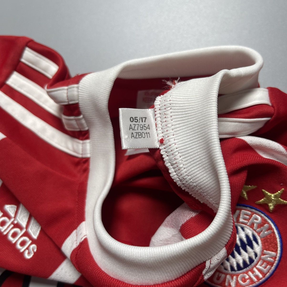 Adidas XS KIDS SIZE BAYERN ADIDAS 2017/2018 SOCCER JERSEY #11 JAMES Size US XXS / EU 40 - 5 Thumbnail